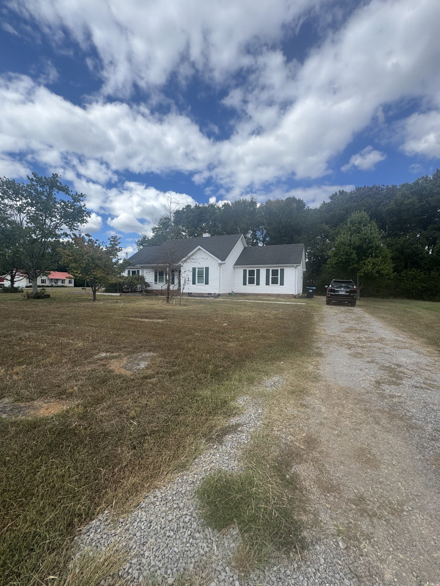 724 Hogan Dr