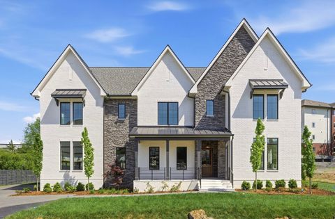 Photo of 3918B Cross Creek Rd, Nashville, TN 37215 (MLS # 3179164)