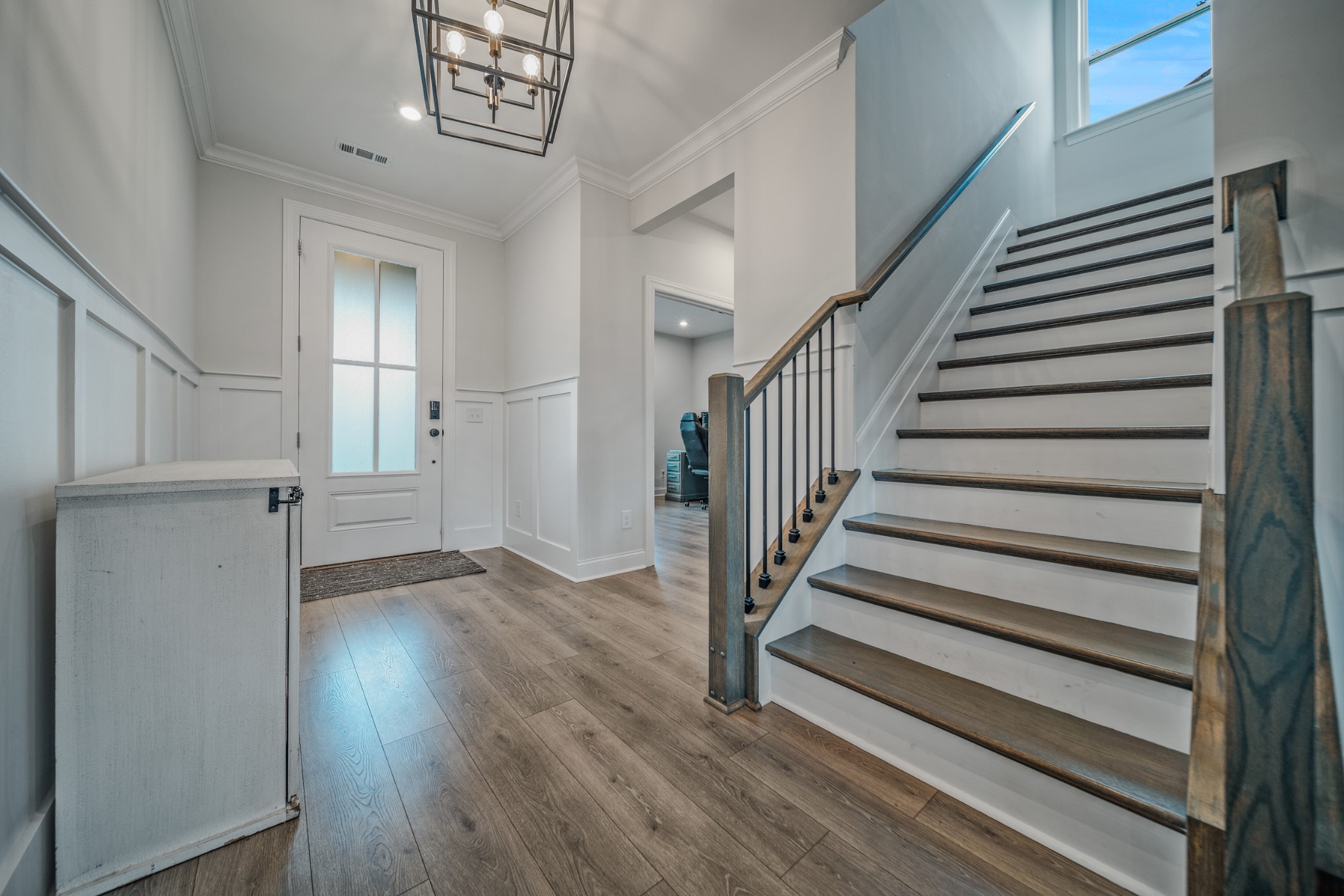 1055 Inez Dr