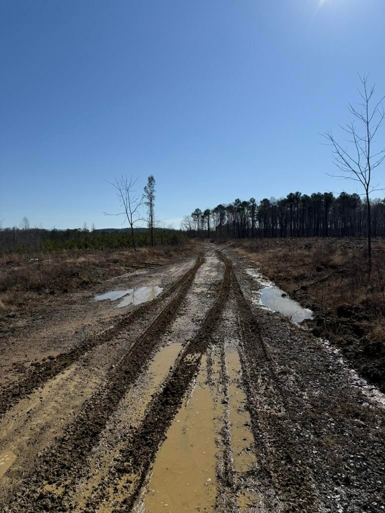 0 Armstrong 1101 3 Road SE
