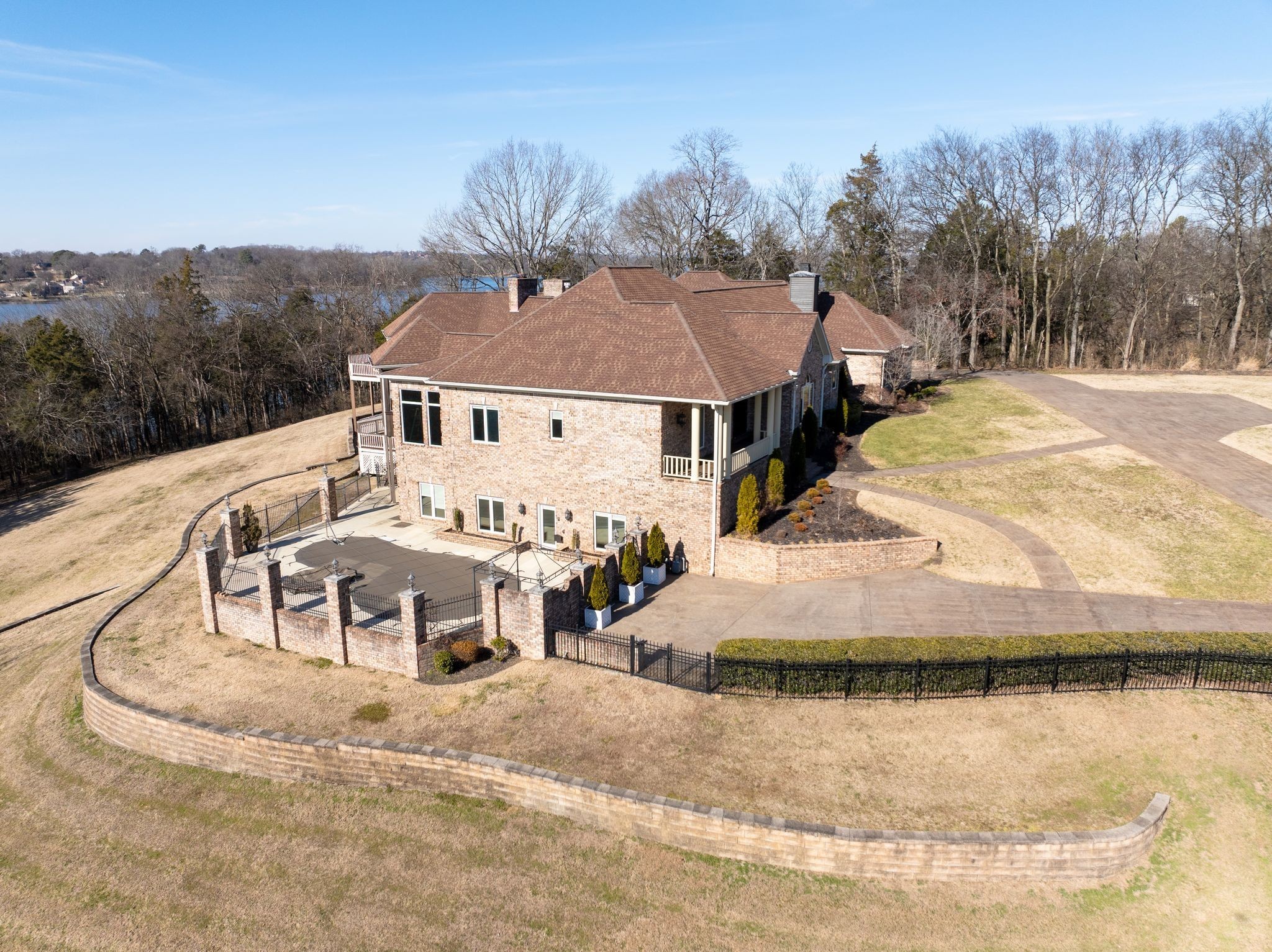 1825 Lake Meadow Trl