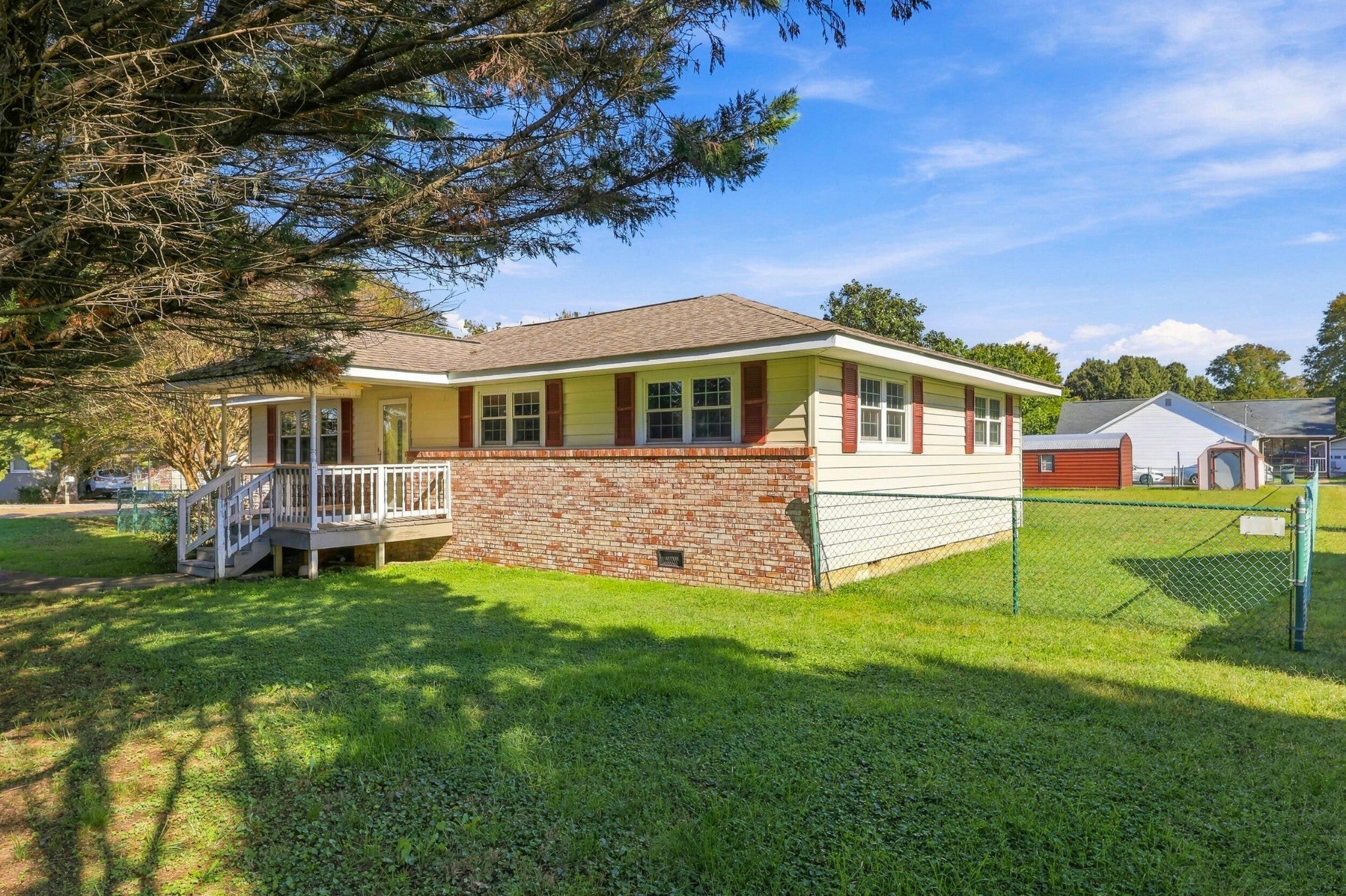 7415 Bonny Oaks Drive