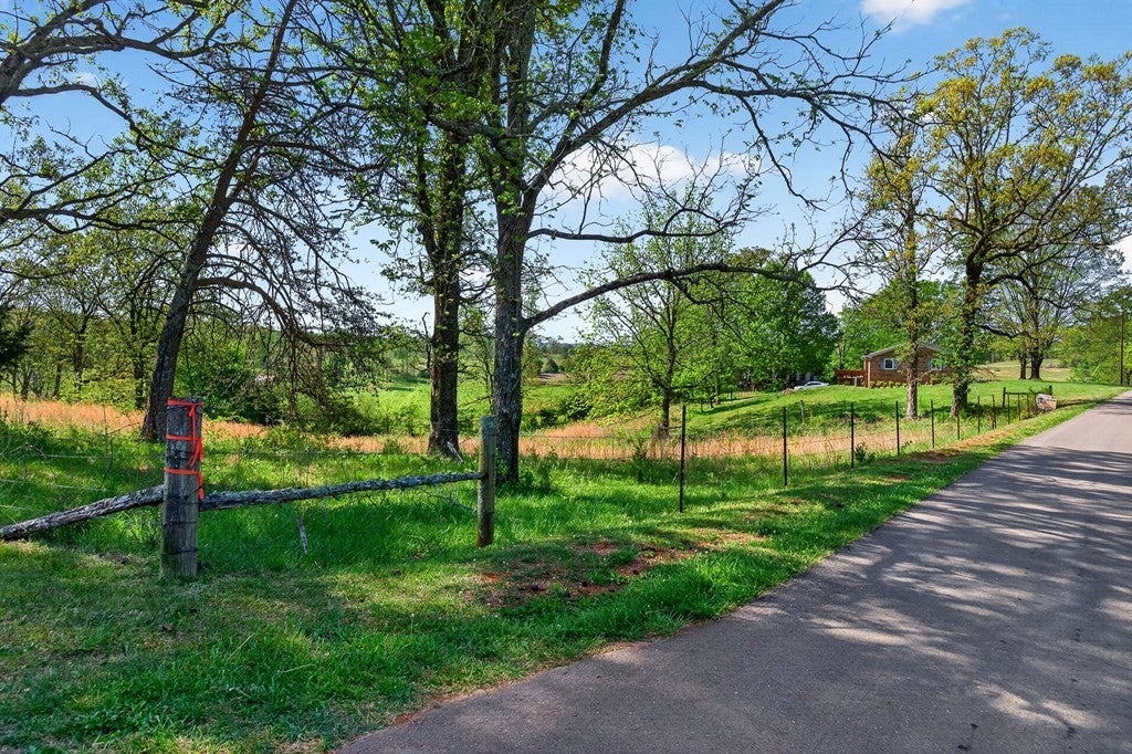 515 Jericho Rd
