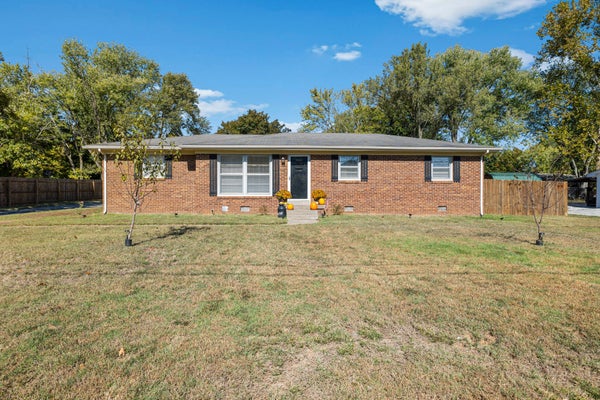 1449 OLD LAKE RD, LEWISBURG, TN 37091 - Image ccb15df7ccd32e084cc71192bead8eb0/3309403685