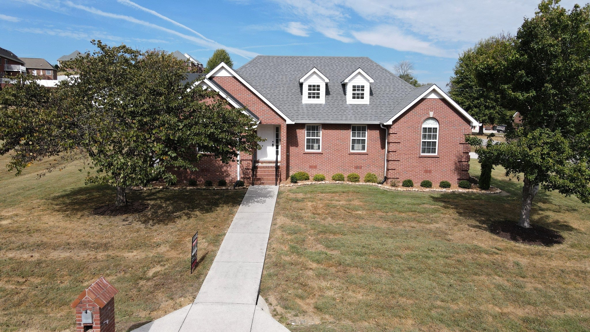 95 Maple Dr