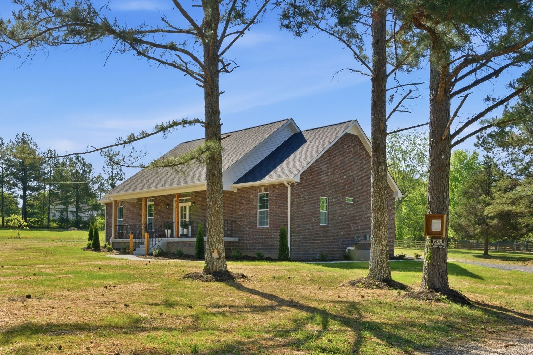 8347 Horseshoe Rd