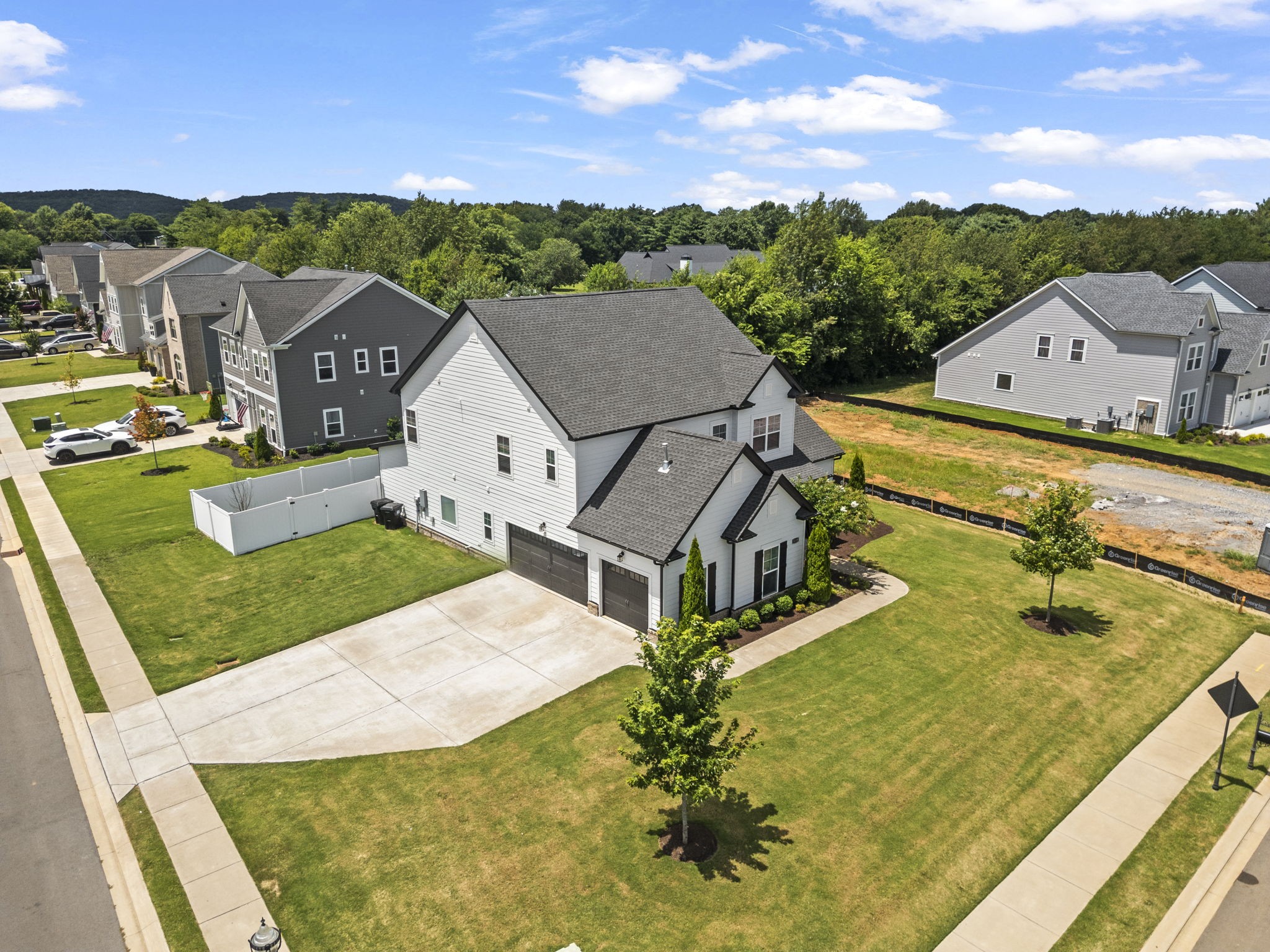 3219 Hopetown Way