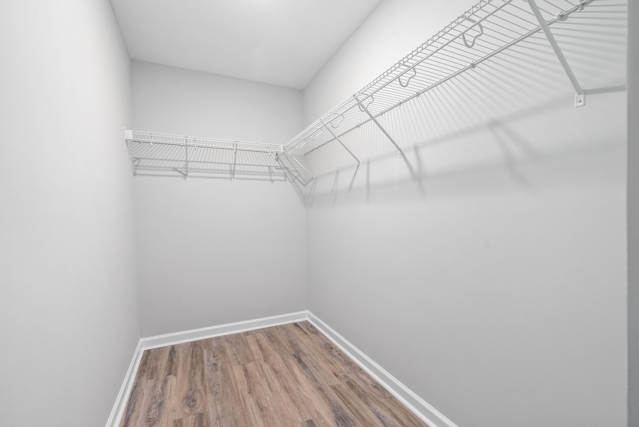 Clarksville, Tennessee 37040, United States, 3 Bedrooms Bedrooms, ,3 BathroomsBathrooms,Residential,Active,215558