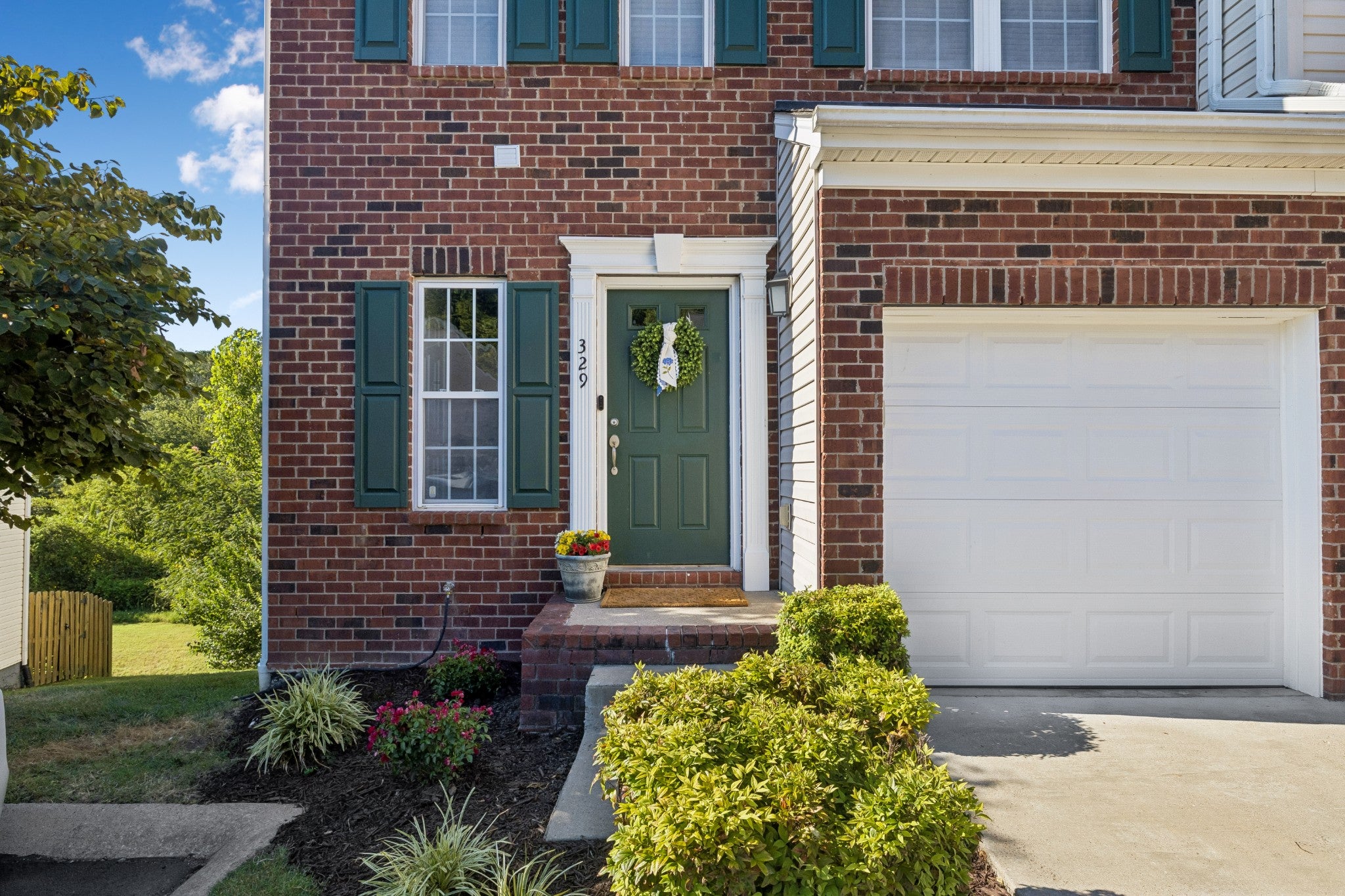 7277 Charlotte Pike 329