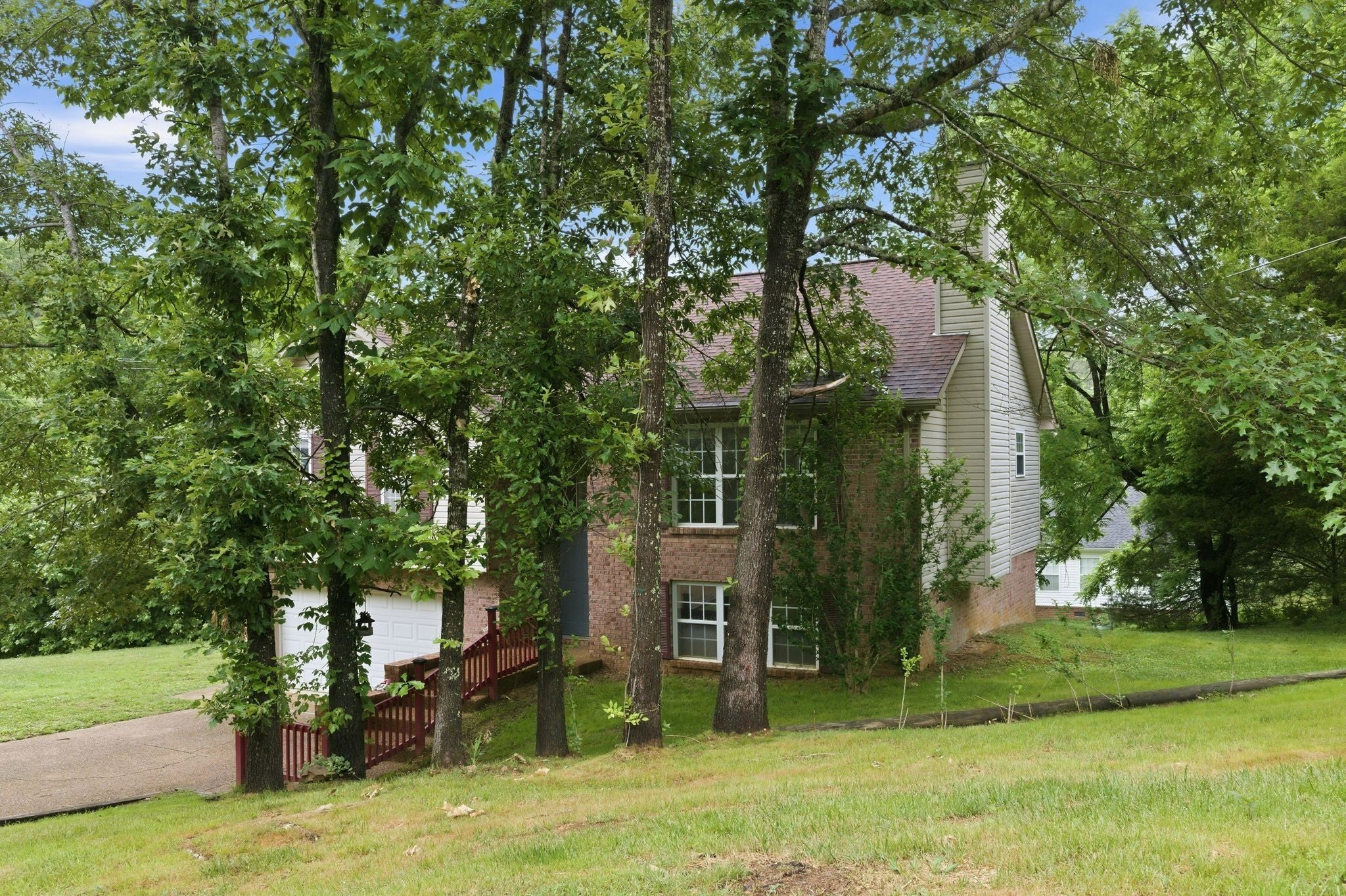 7500 Cherokee Hills Rd