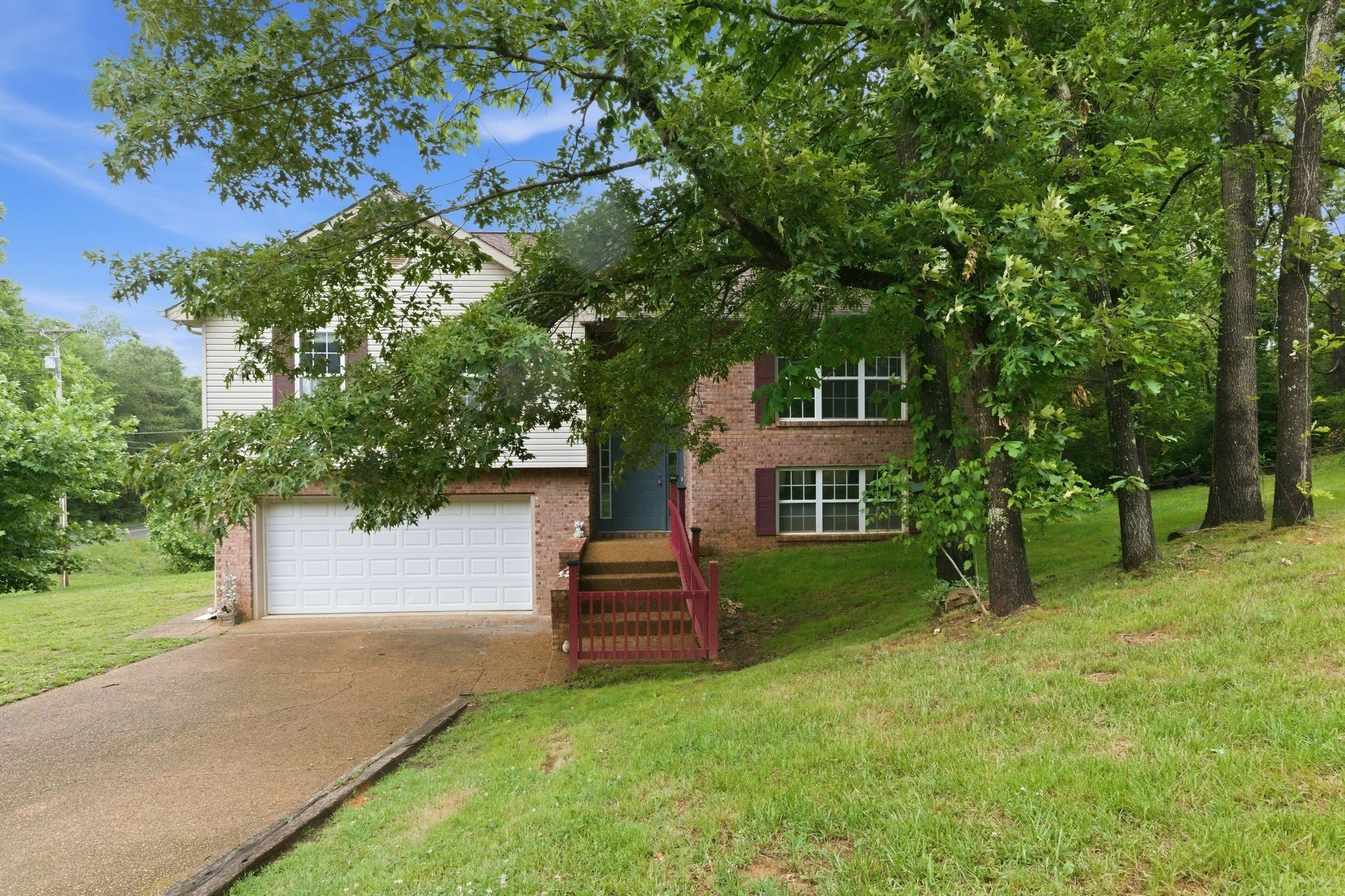 7500 Cherokee Hills Rd