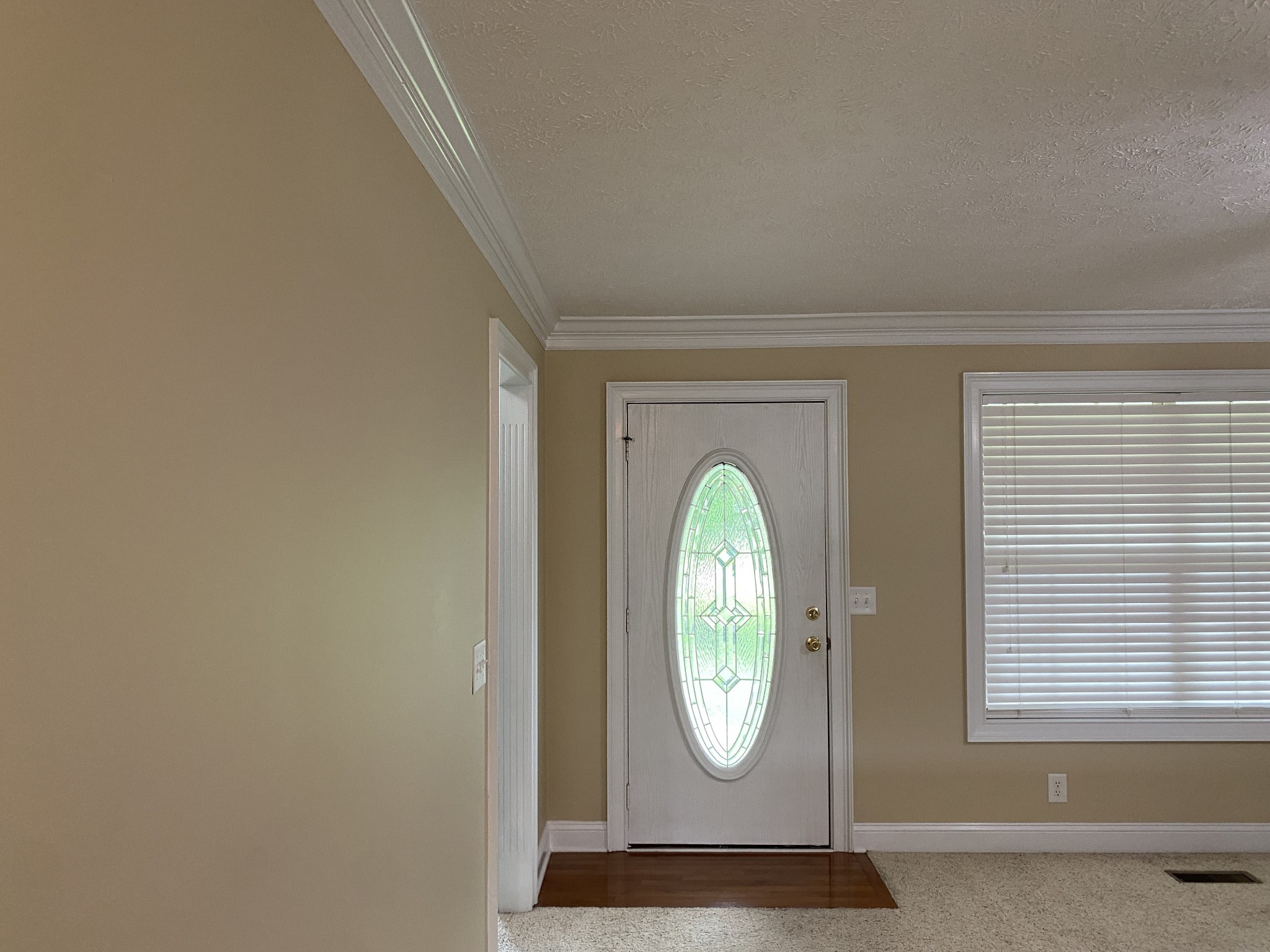 135 Excell Rd 101
