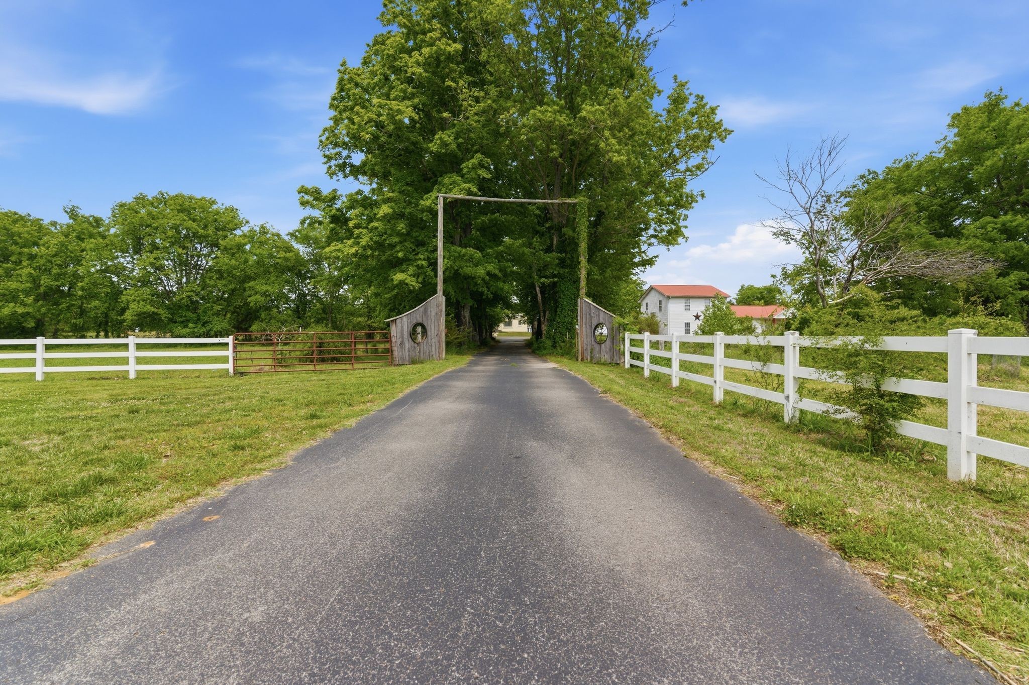 3636 Hartsville Pike