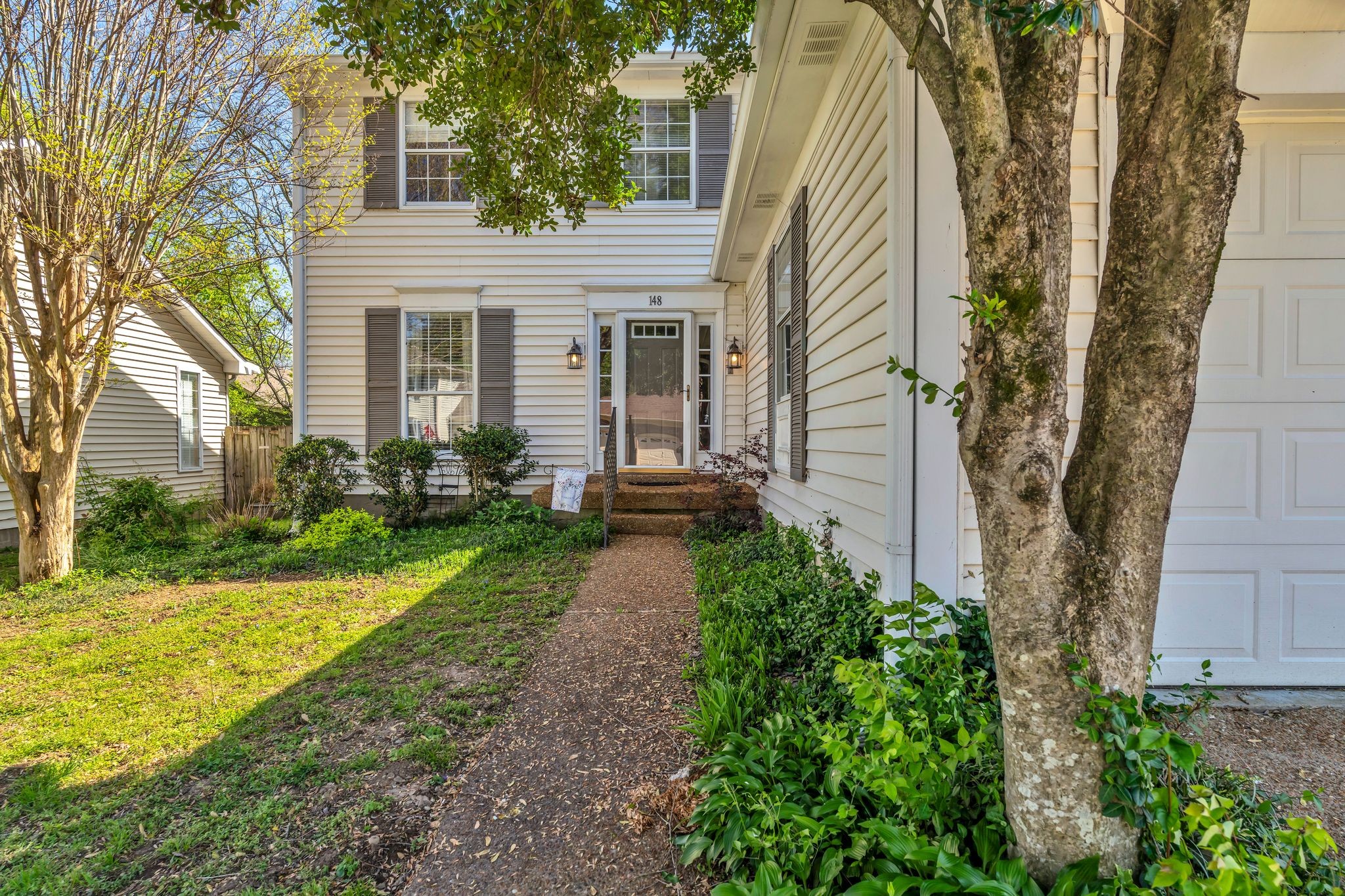 148 White Oak Way