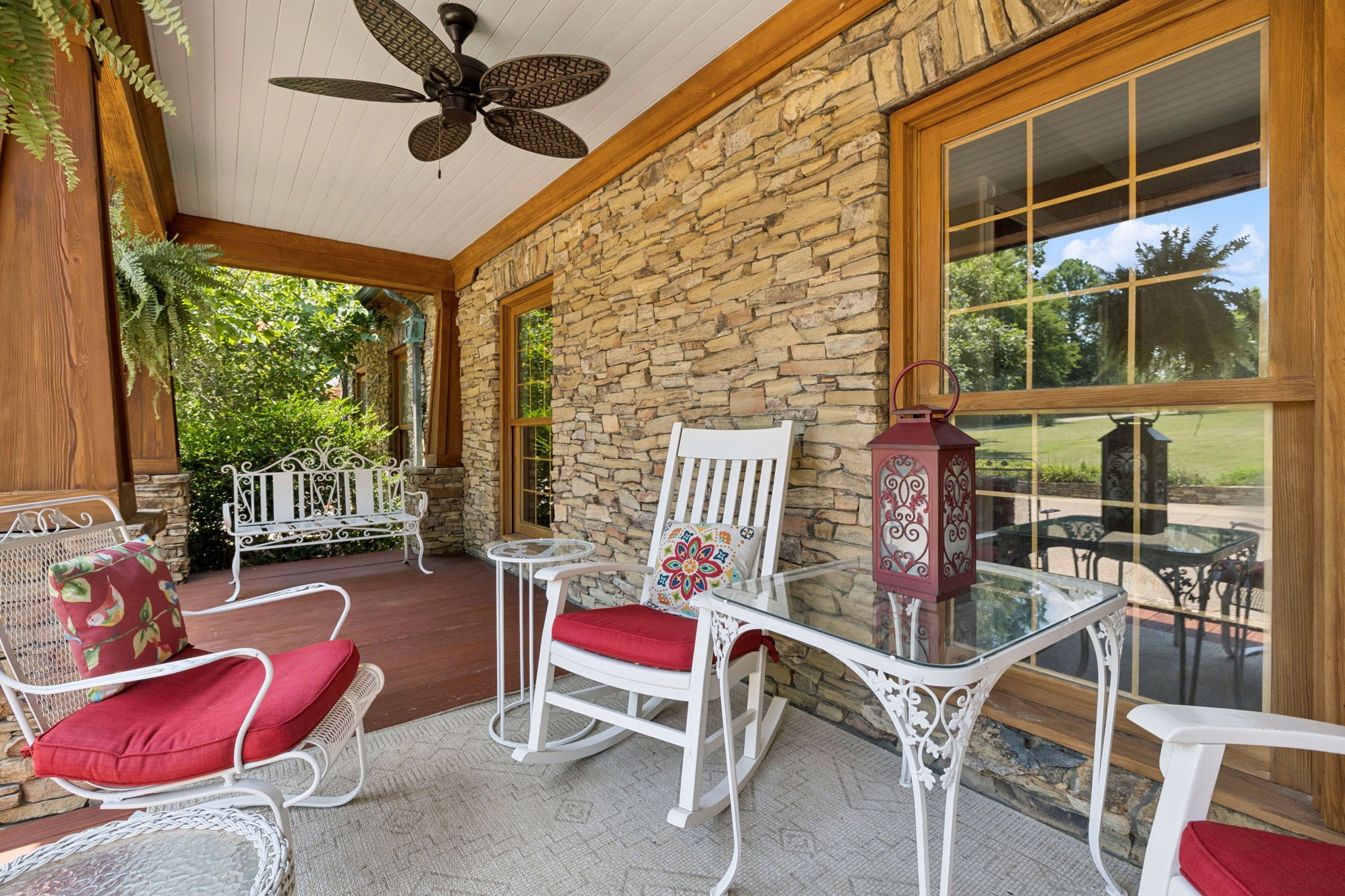 1374 Peter Pond Rd
