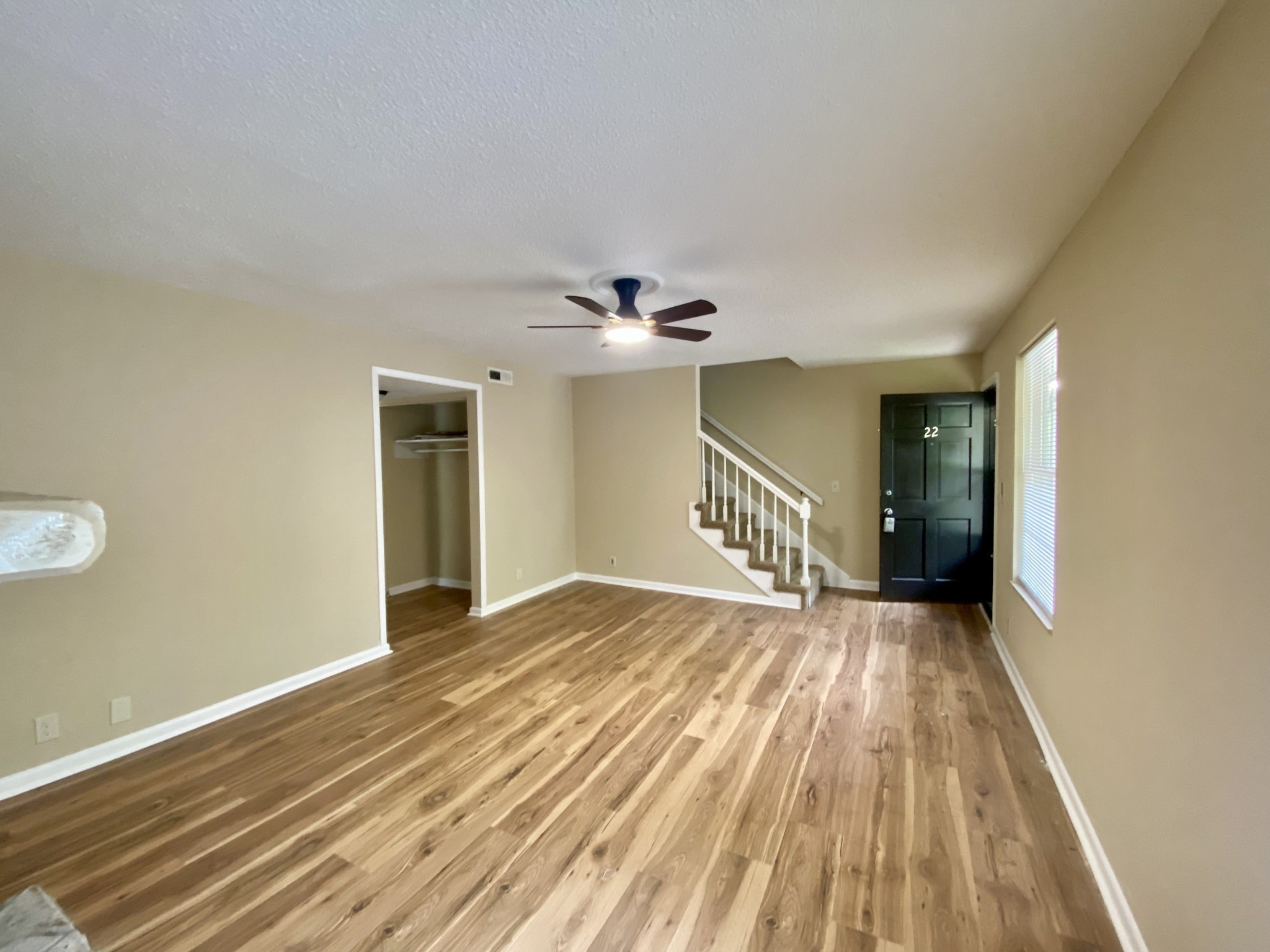 5510 Country Dr 22