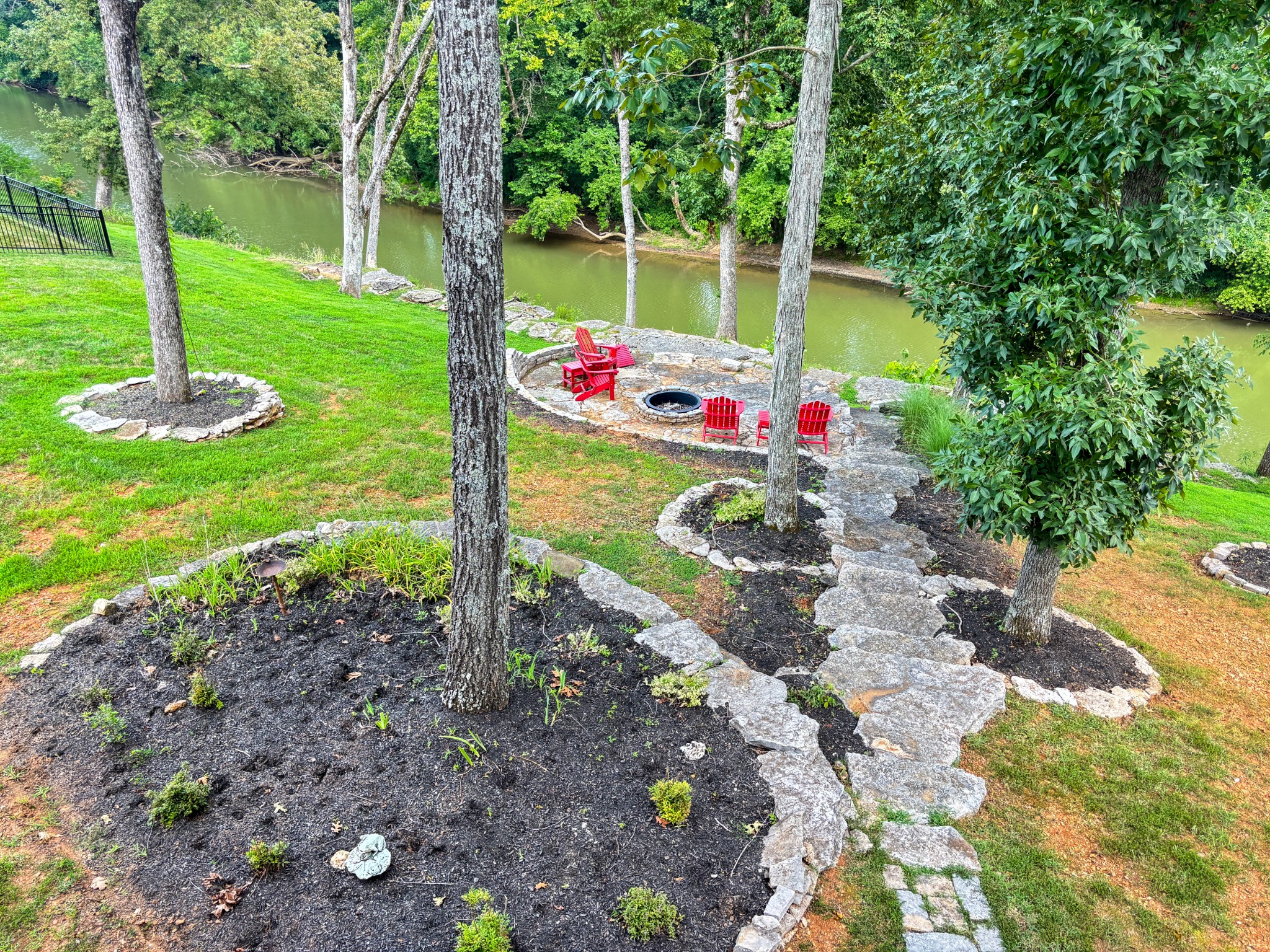 3500 Riverview Rd