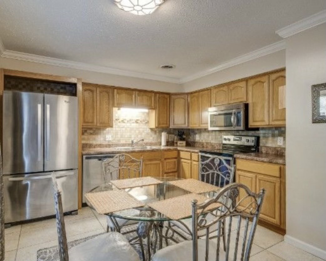 243 Timberway Dr