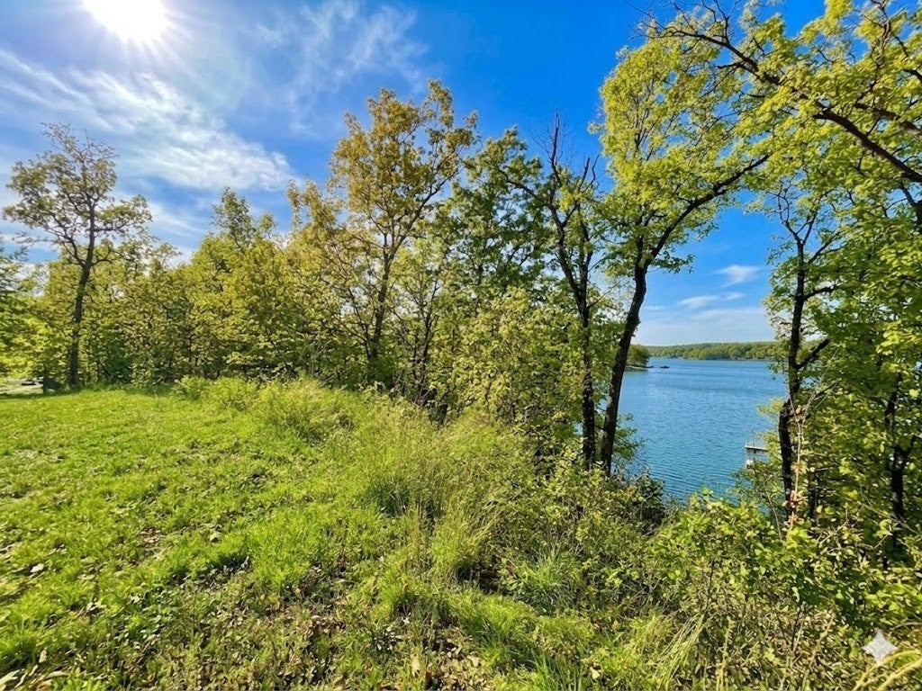 100 Sunset Ridge
