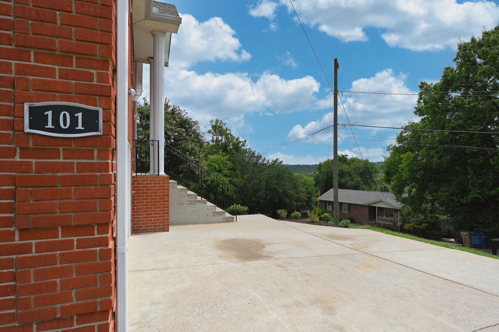 101 Anna Dr