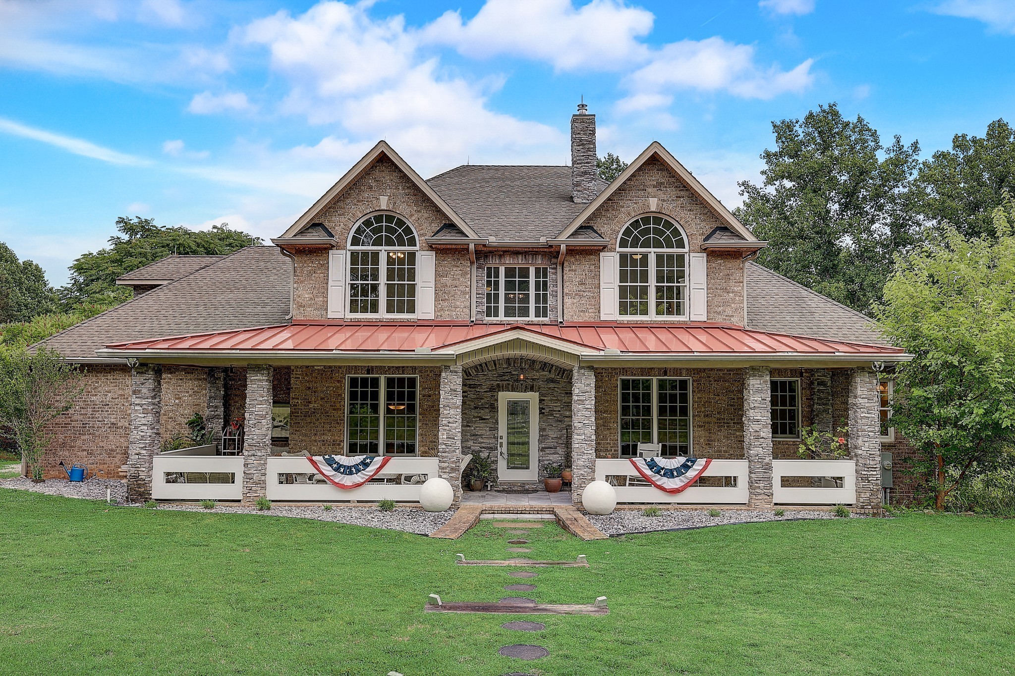 8745 Old Charlotte Pike