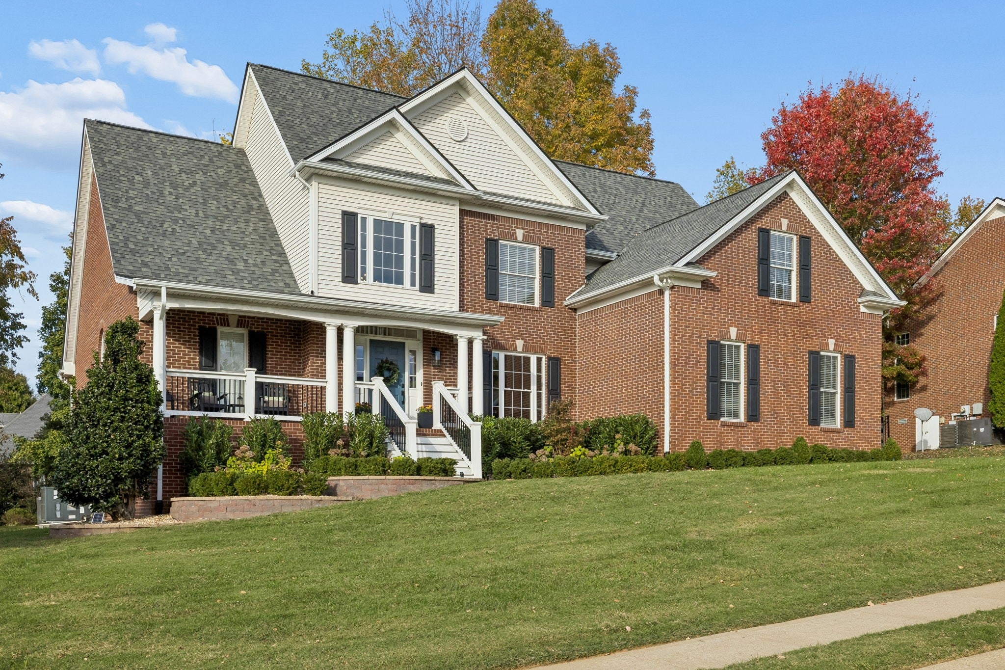 813 Brooke Valley Trce