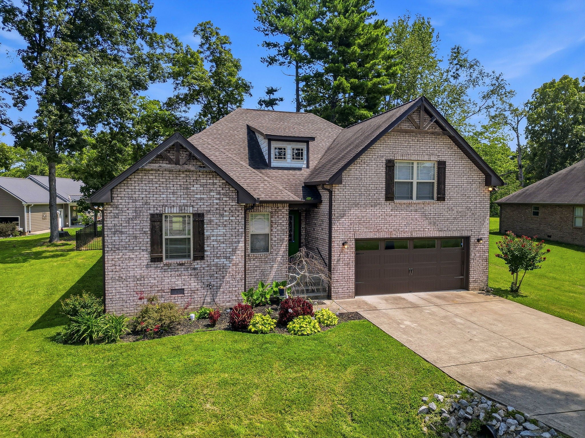 1044 Northridge Dr