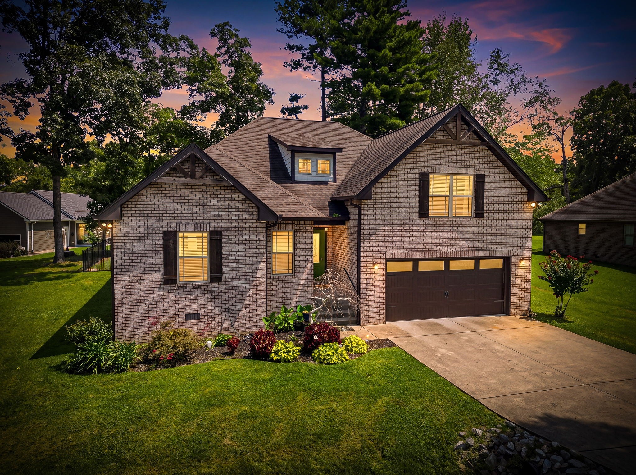 1044 Northridge Dr