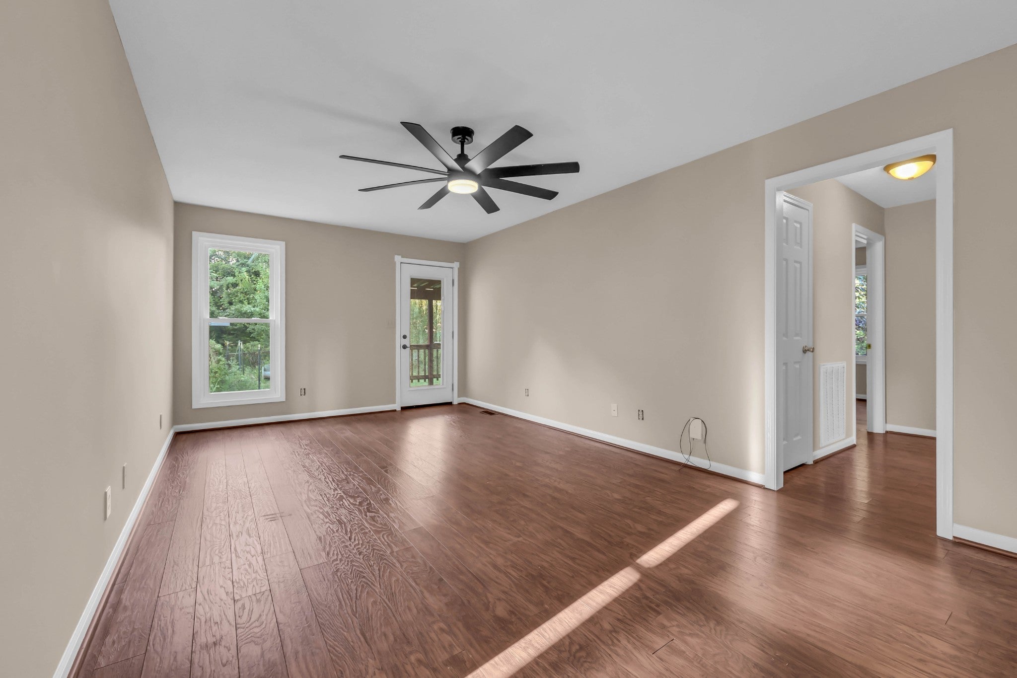 2432 Calico Ct