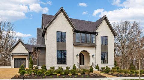 8517 Blanton Ct College Grove TN 37046