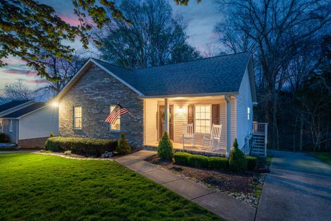 927 Drum Lane Clarksville TN 37043