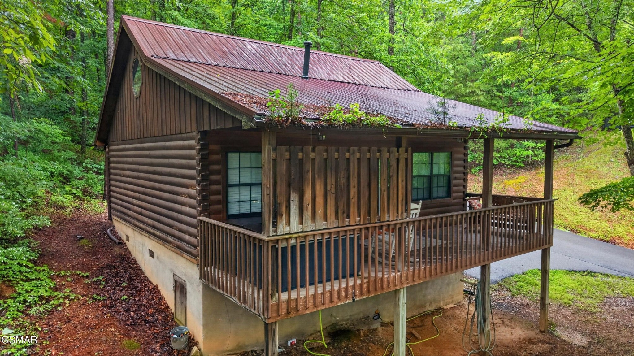 1503 Squirrel Nest Way