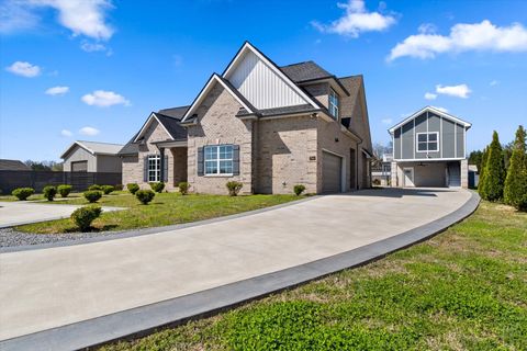 7566 Don Bruce Ct Christiana TN 37037