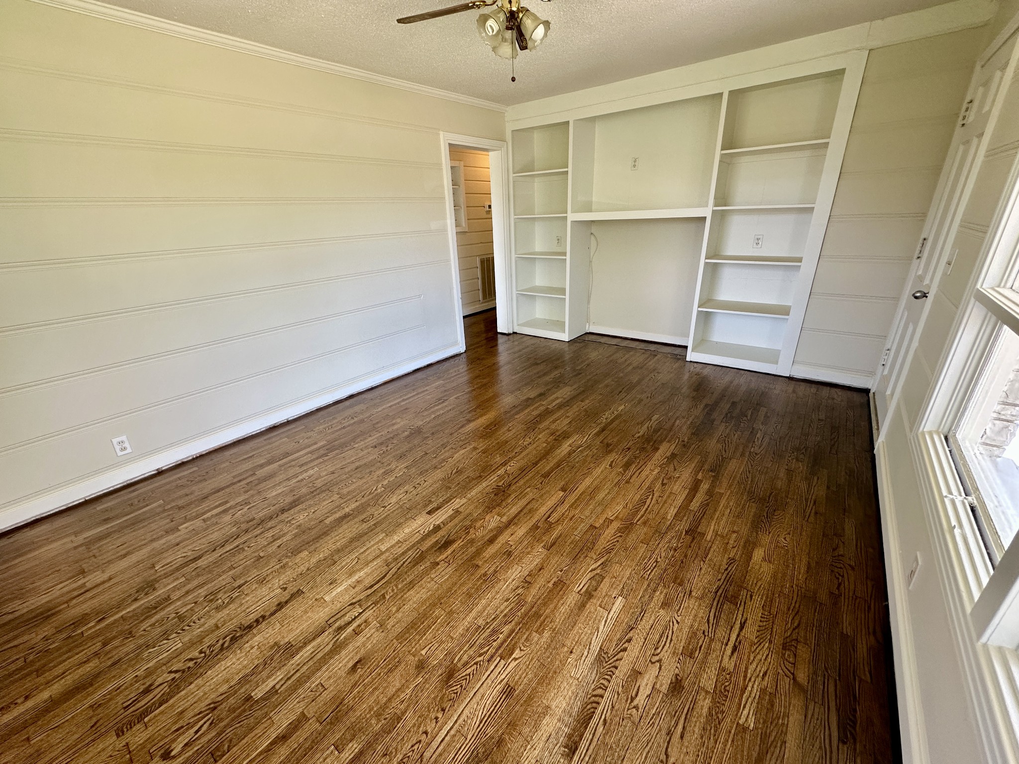 35 Whitsett Rd
