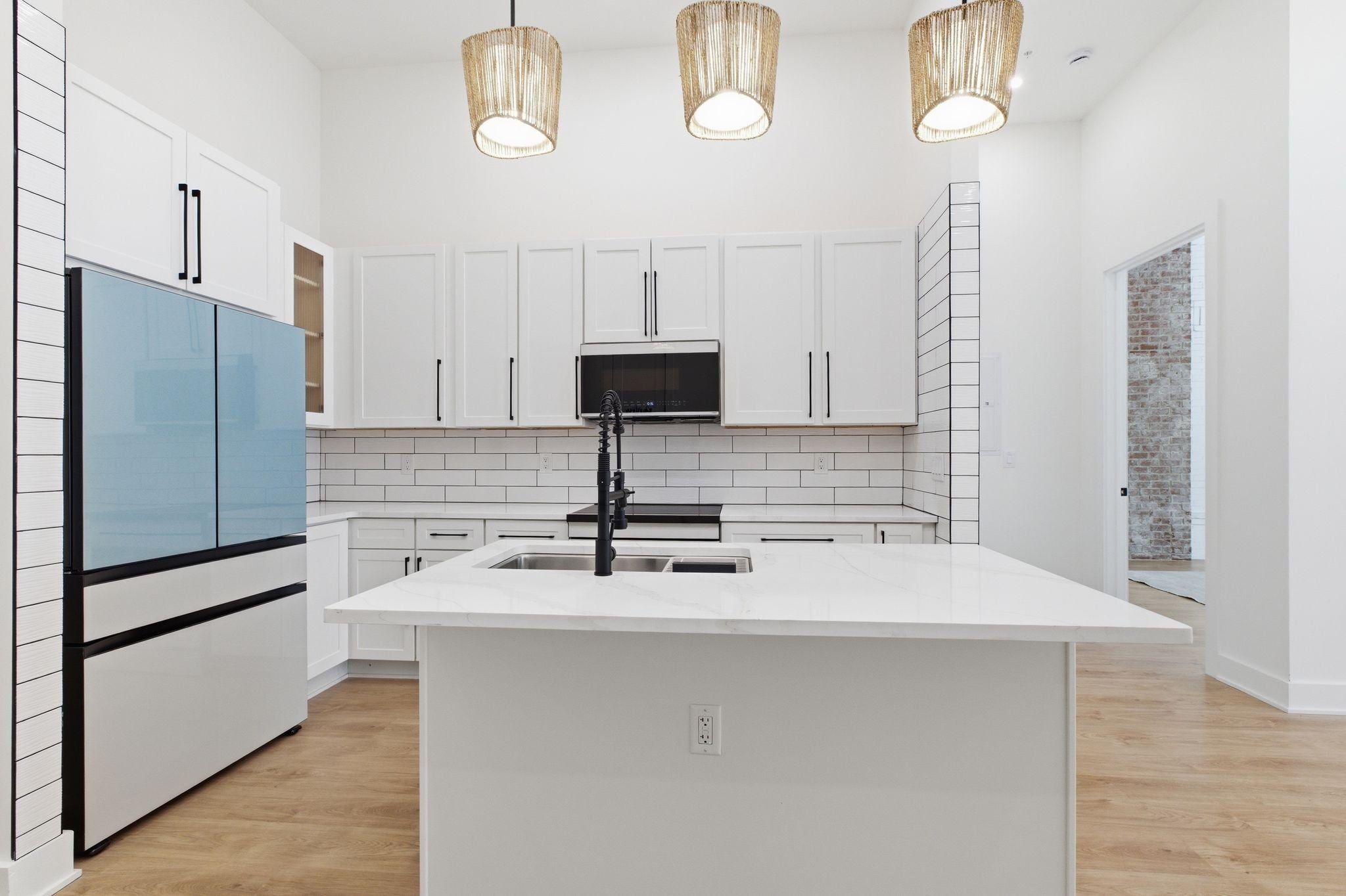 1600 10th Ave N 104