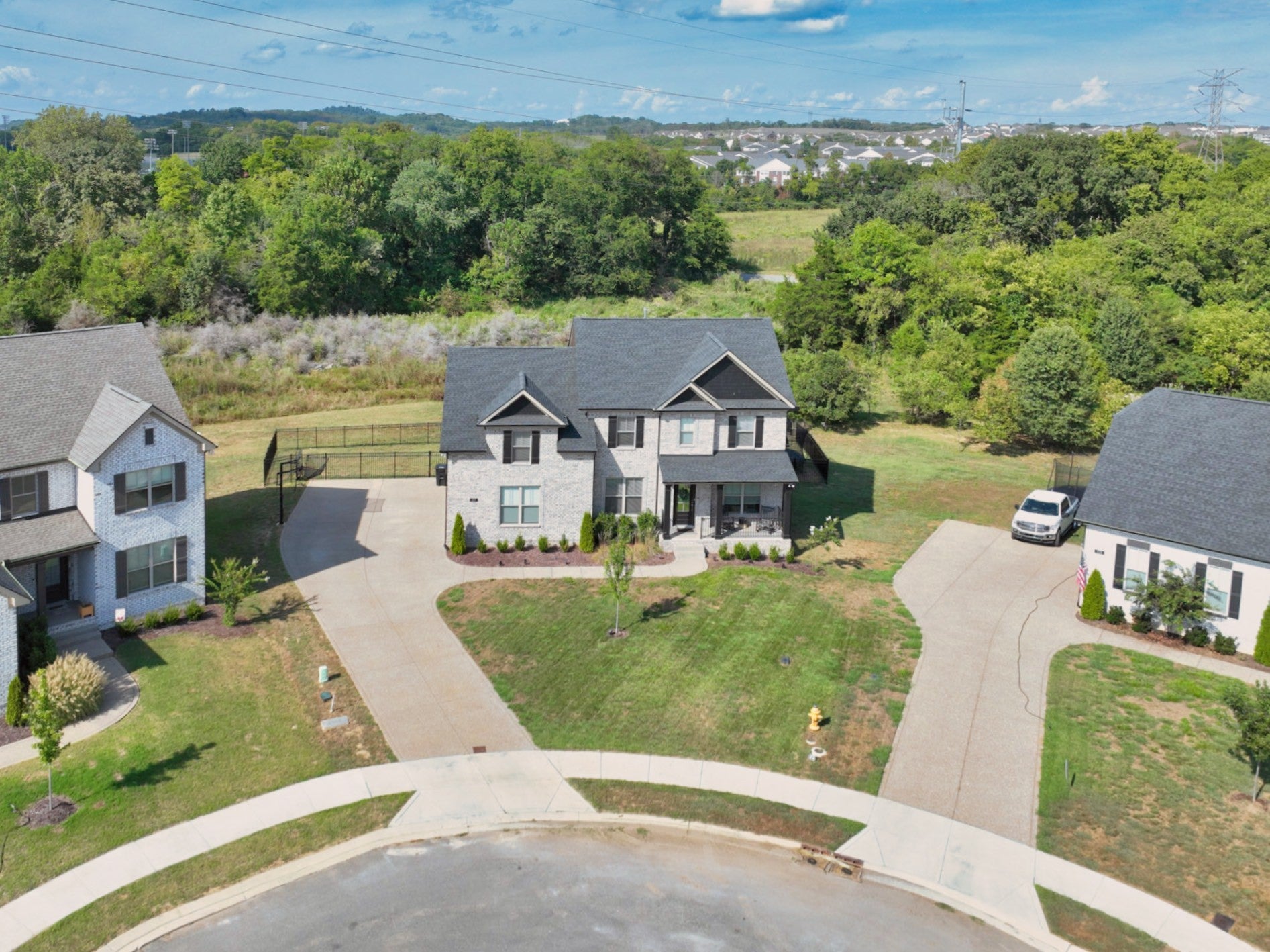 227 Settlers Way