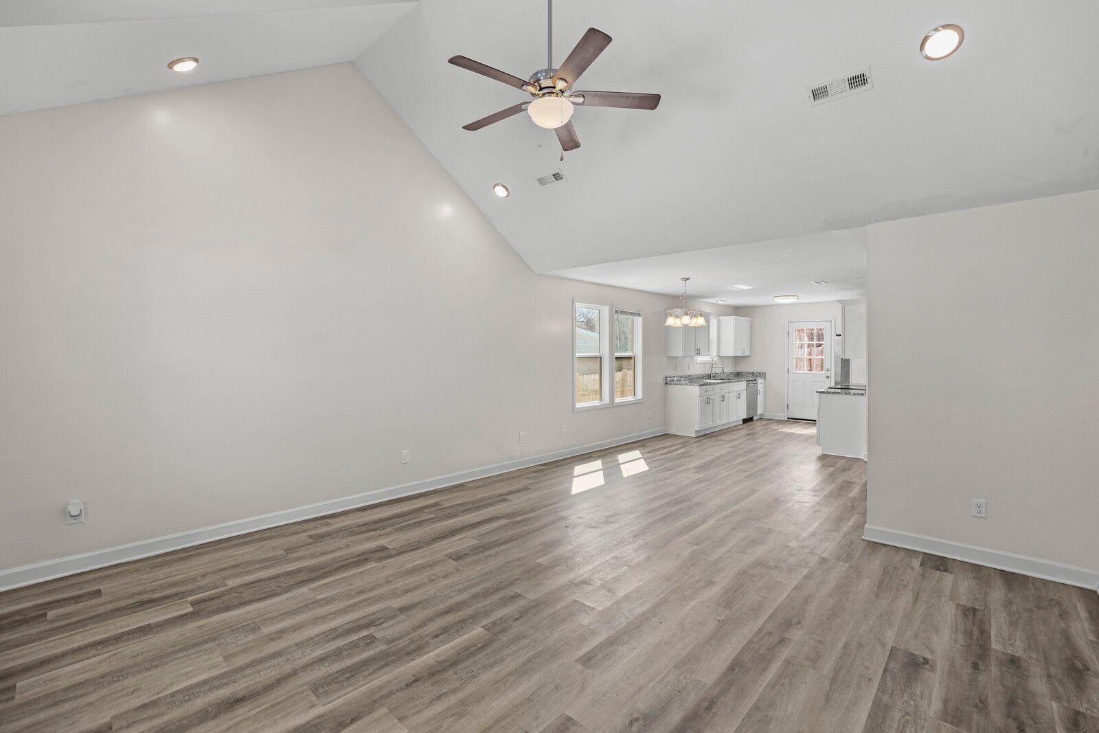 294 Morton Ave