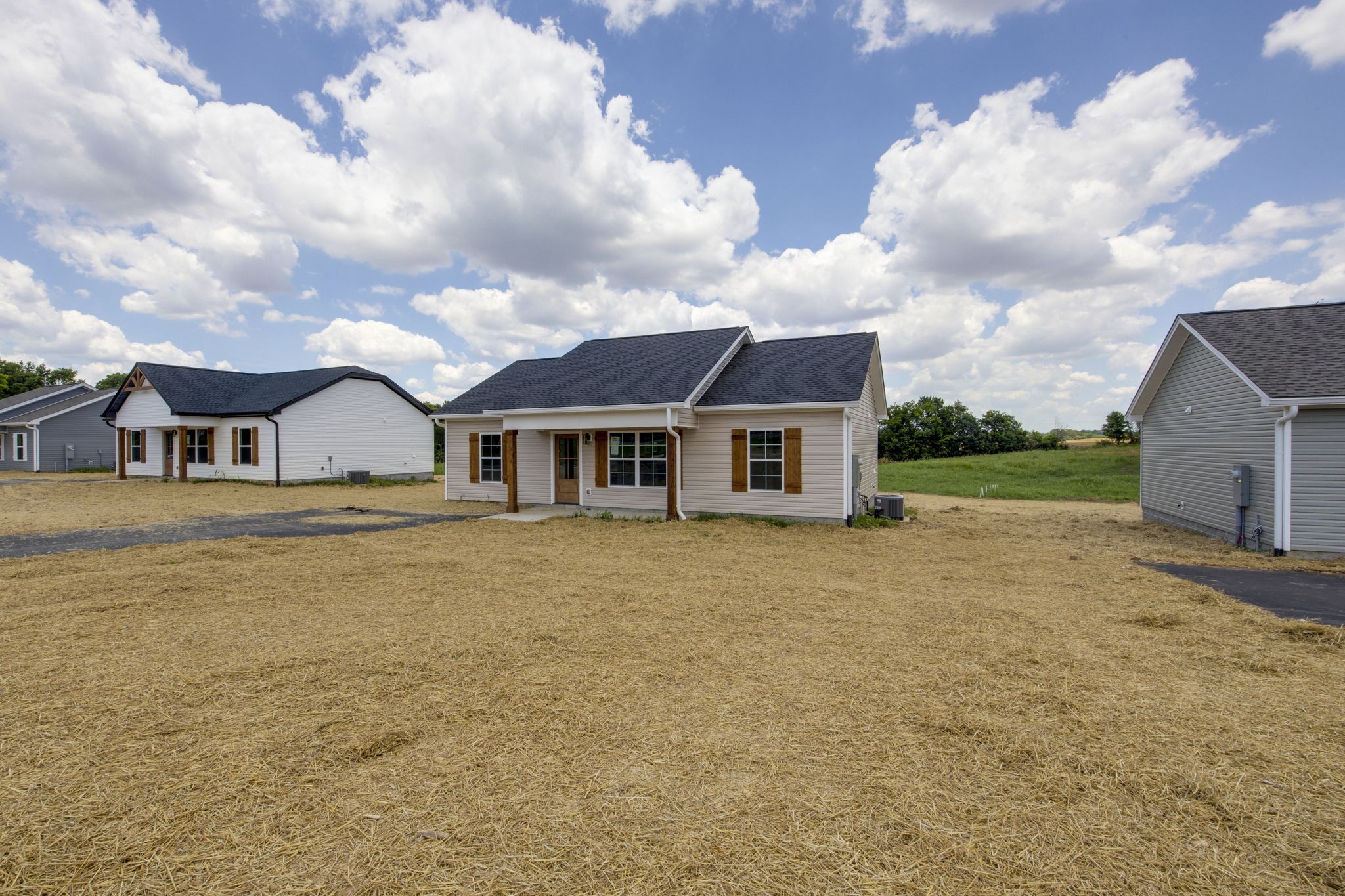 1047 Landing Lane