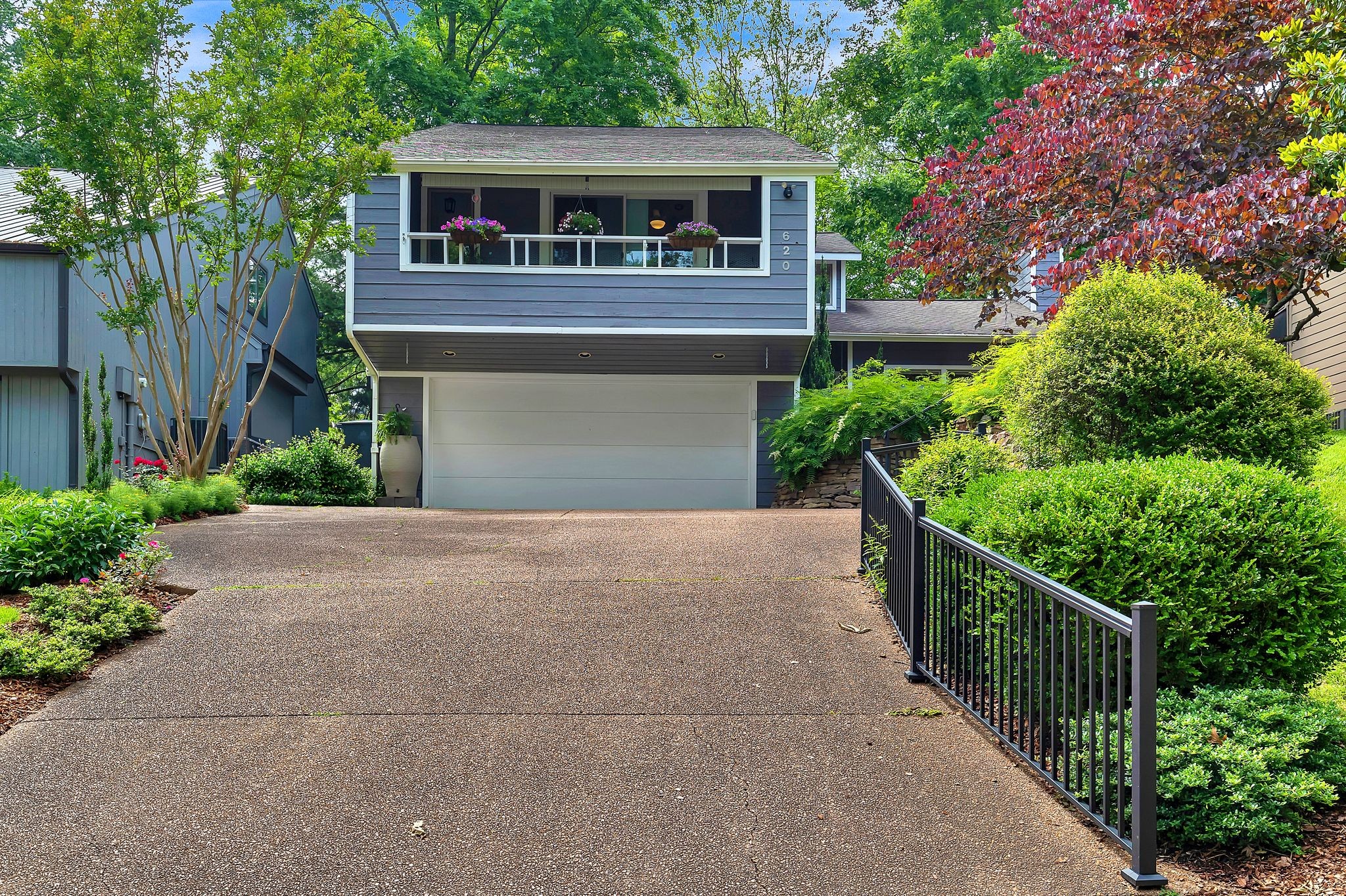 620 Harpeth Trace Dr