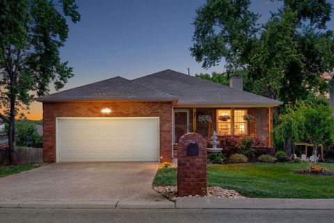 Photo of 205 Waterview Dr, Hendersonville, TN 37075 (MLS # 3214631)