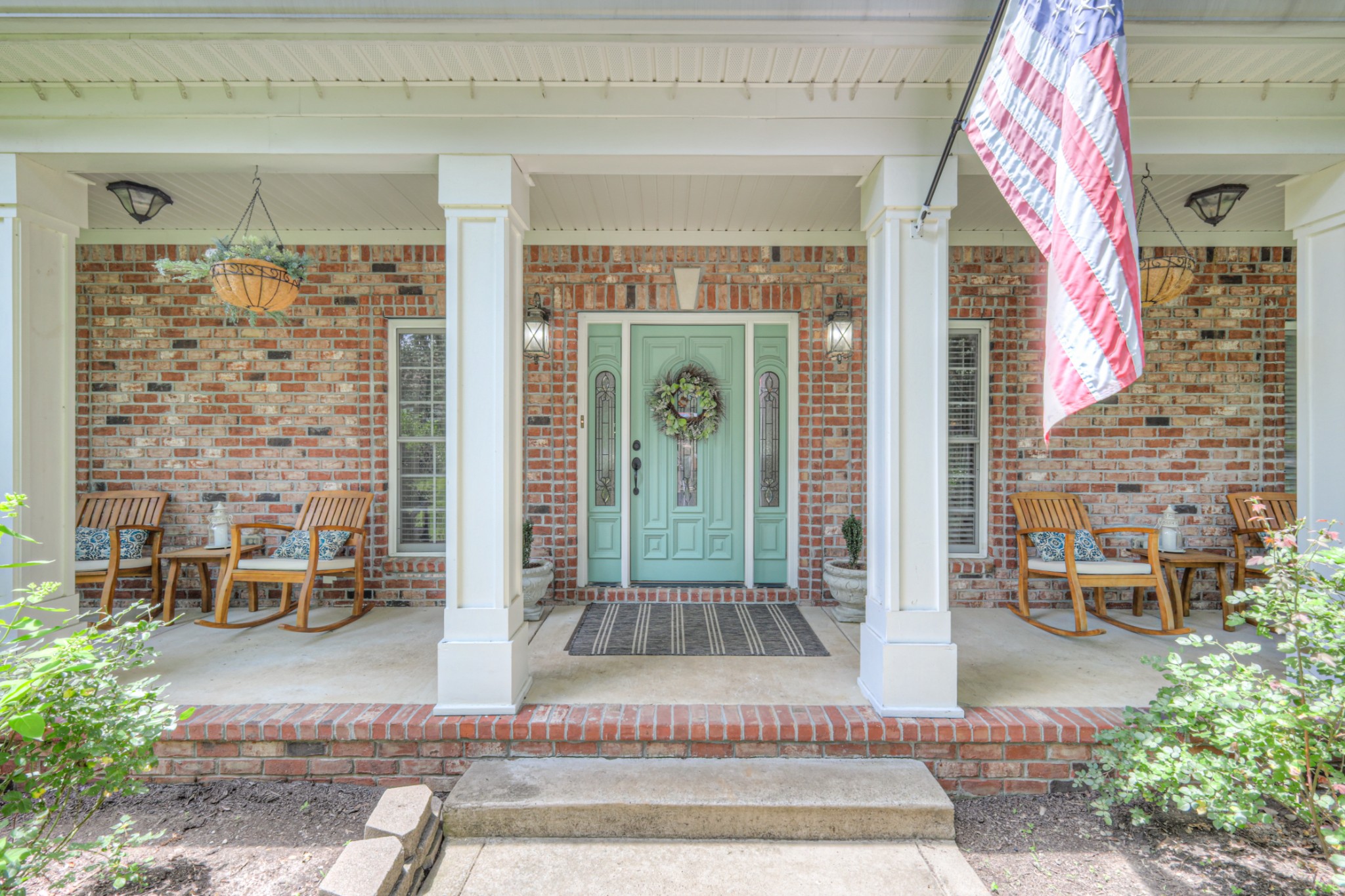 7203 Hidden Lake Dr