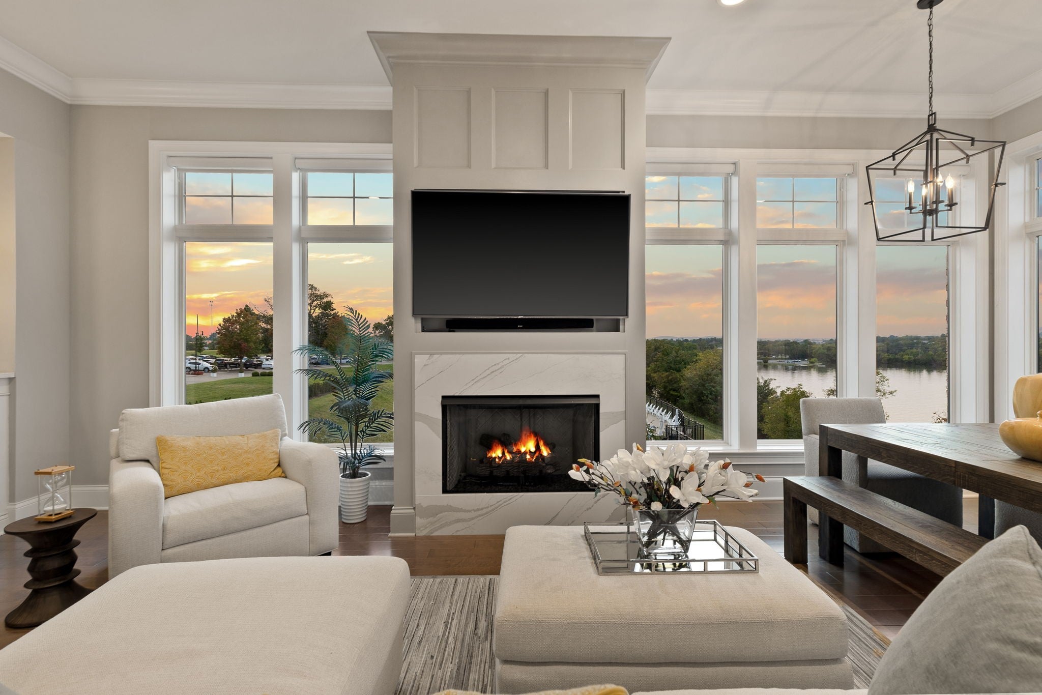 1024 Club View Dr F201