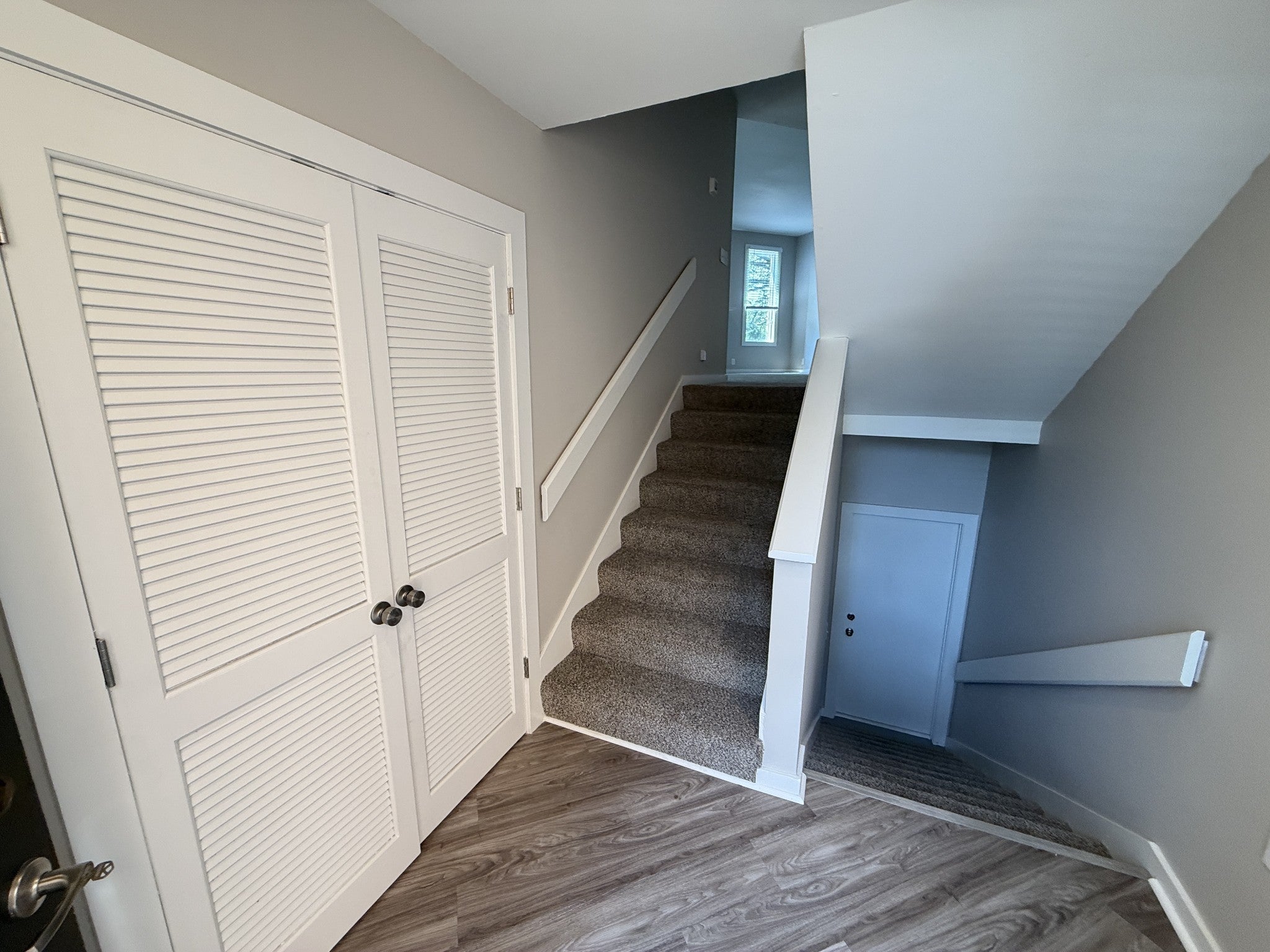 106 Hampton Pl