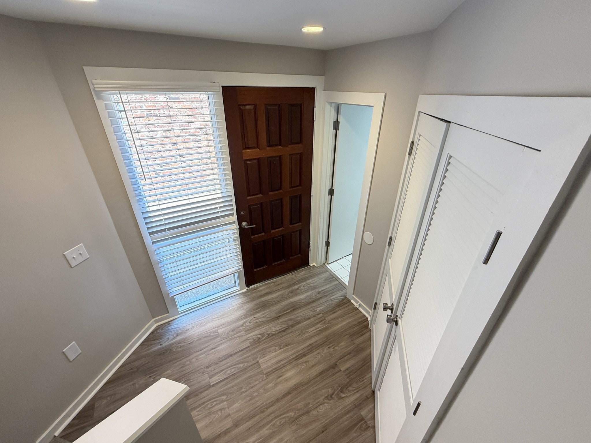106 Hampton Pl