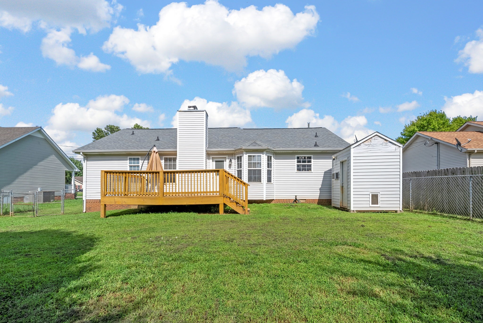 3454 Kingfisher Dr