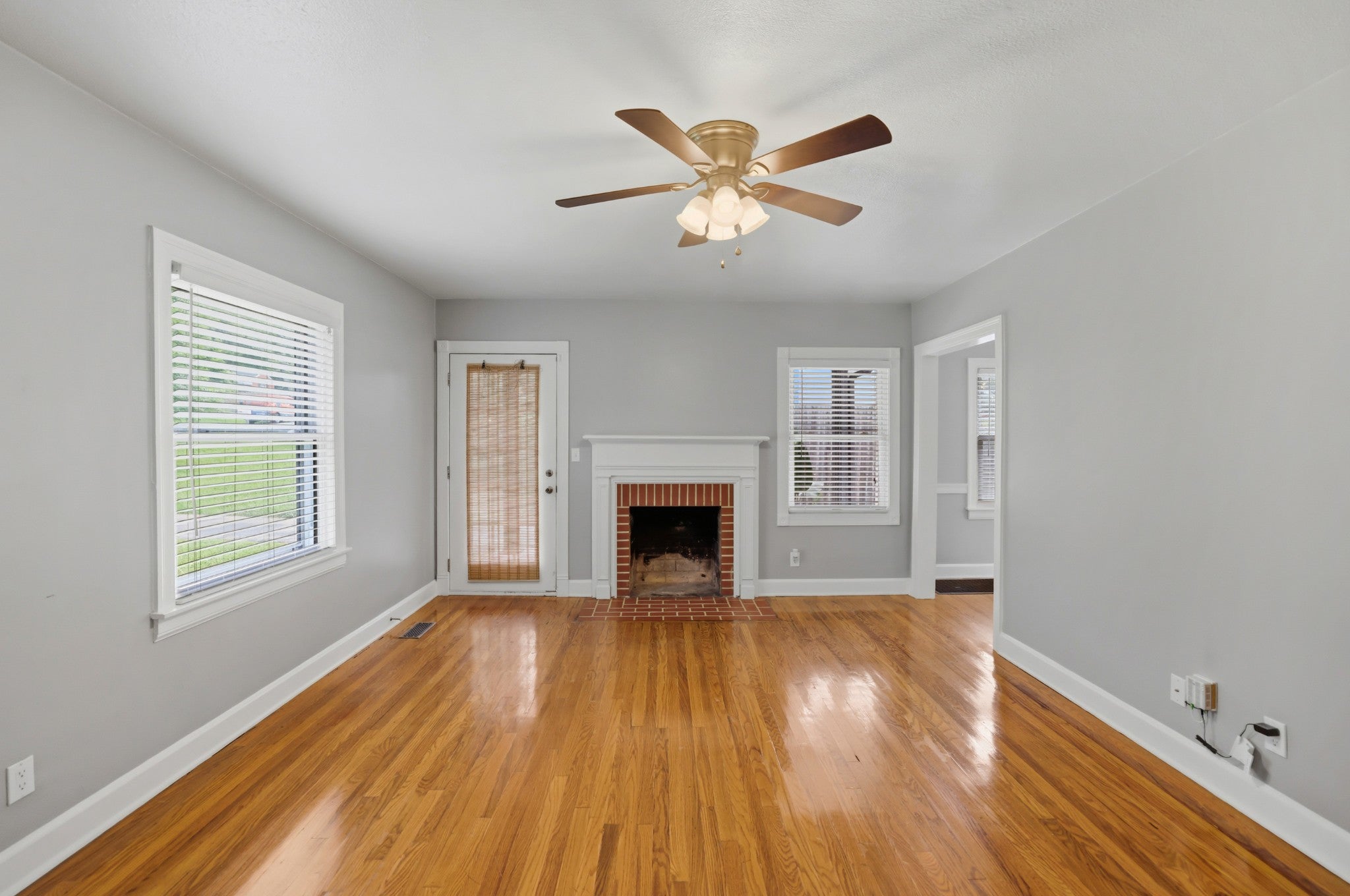 2505 Stinson Rd, Nashville TN 37214 3-bed home, photo 4 of 30