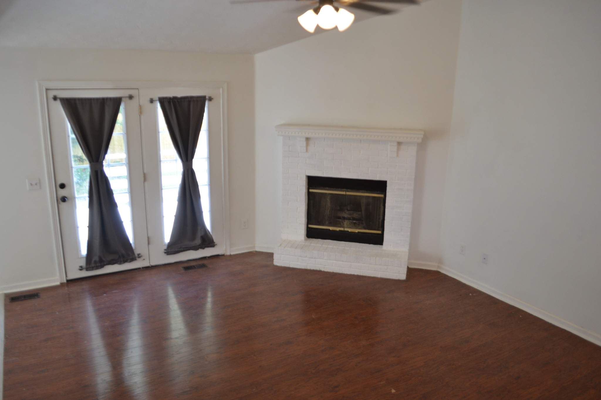 103 Cypress Ct