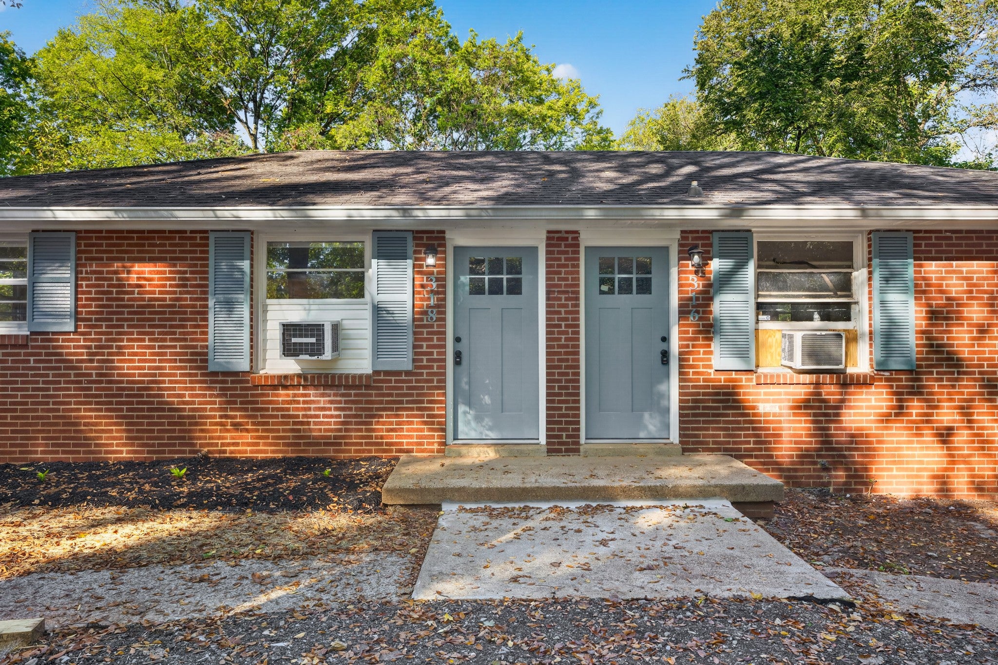 318 Davis Dr
