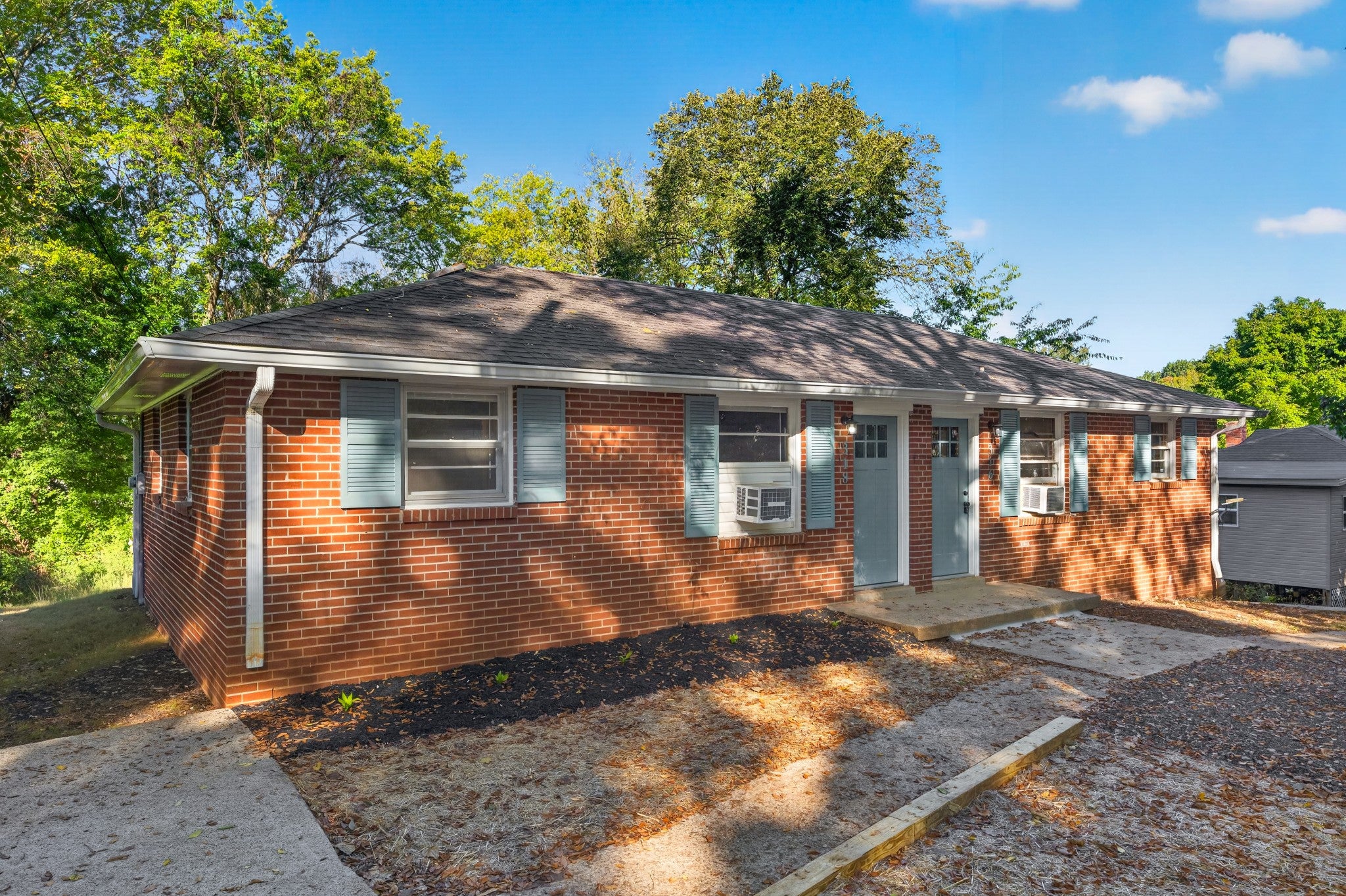 318 Davis Dr