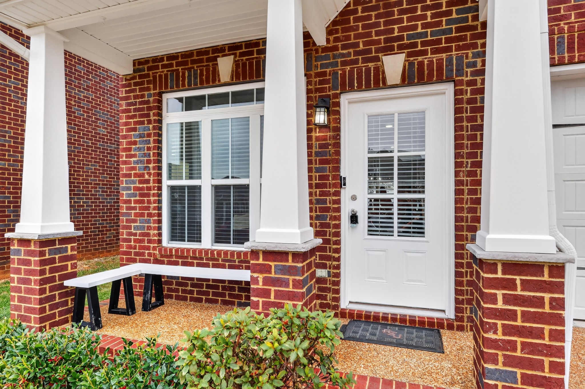 706 Indian Ridge Cir